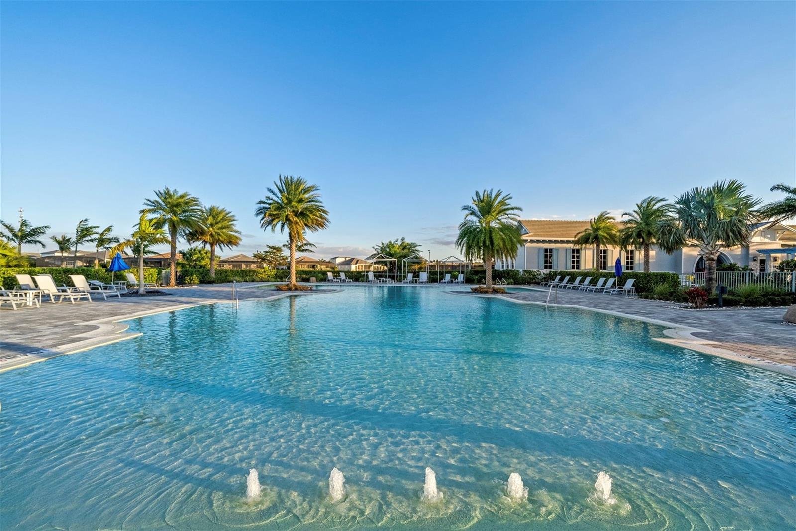 Image 86 of 99 For 8134 Redonda Loop