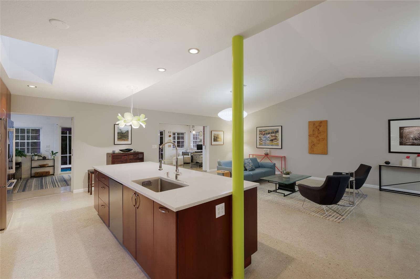 Image 10 of 53 For 428 Sapphire Drive