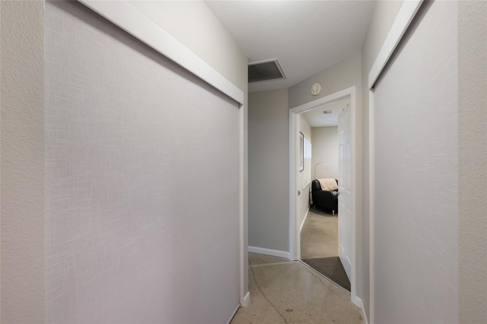 Image 30 of 53 For 428 Sapphire Drive