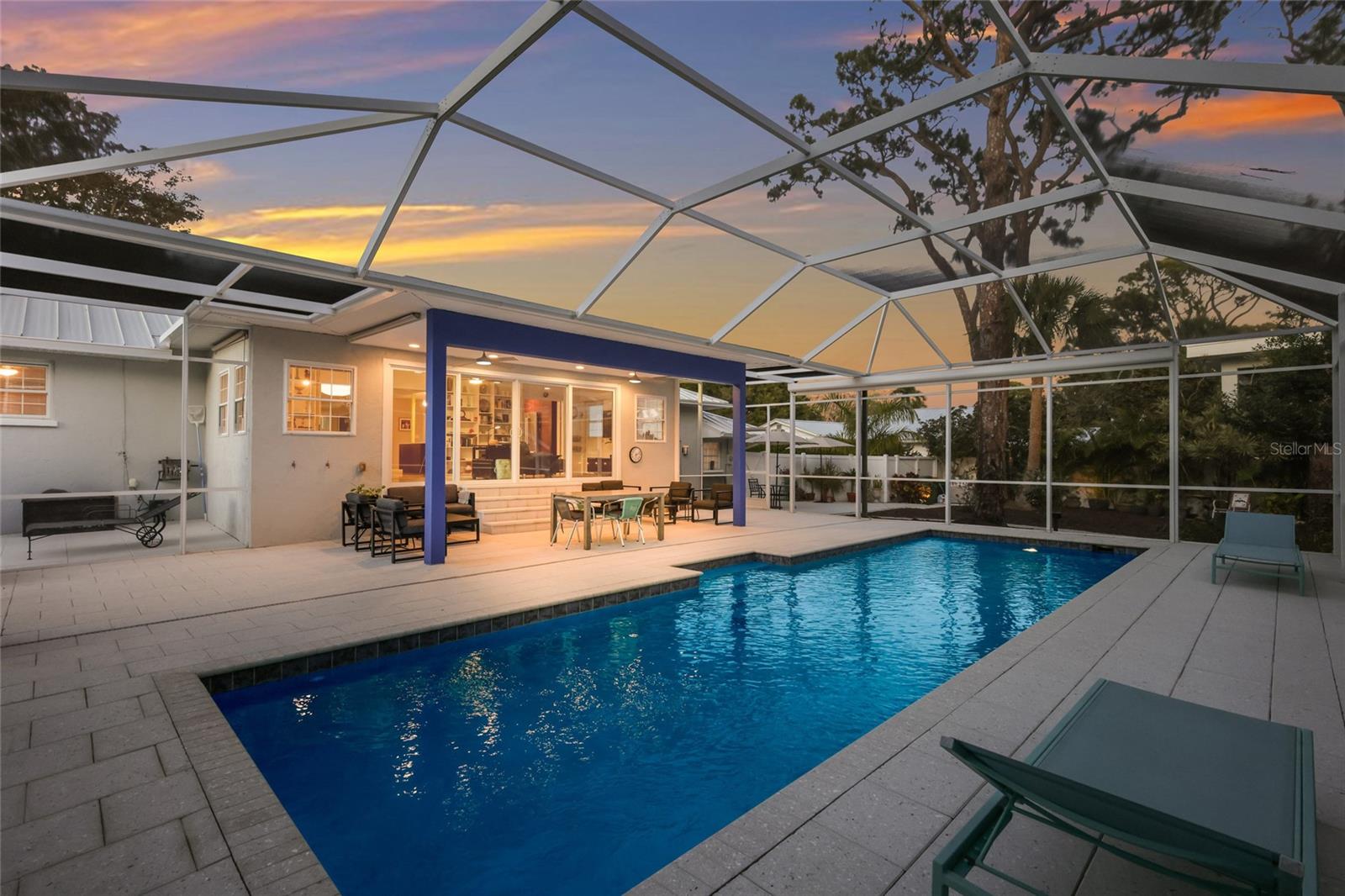 Image 35 of 53 For 428 Sapphire Drive