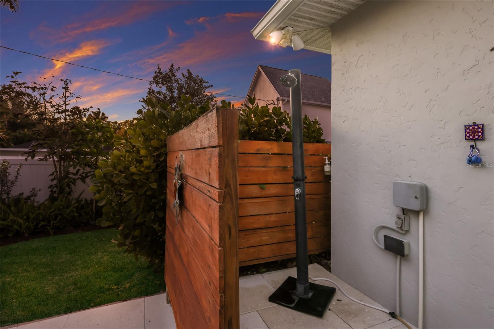 Image 46 of 53 For 428 Sapphire Drive