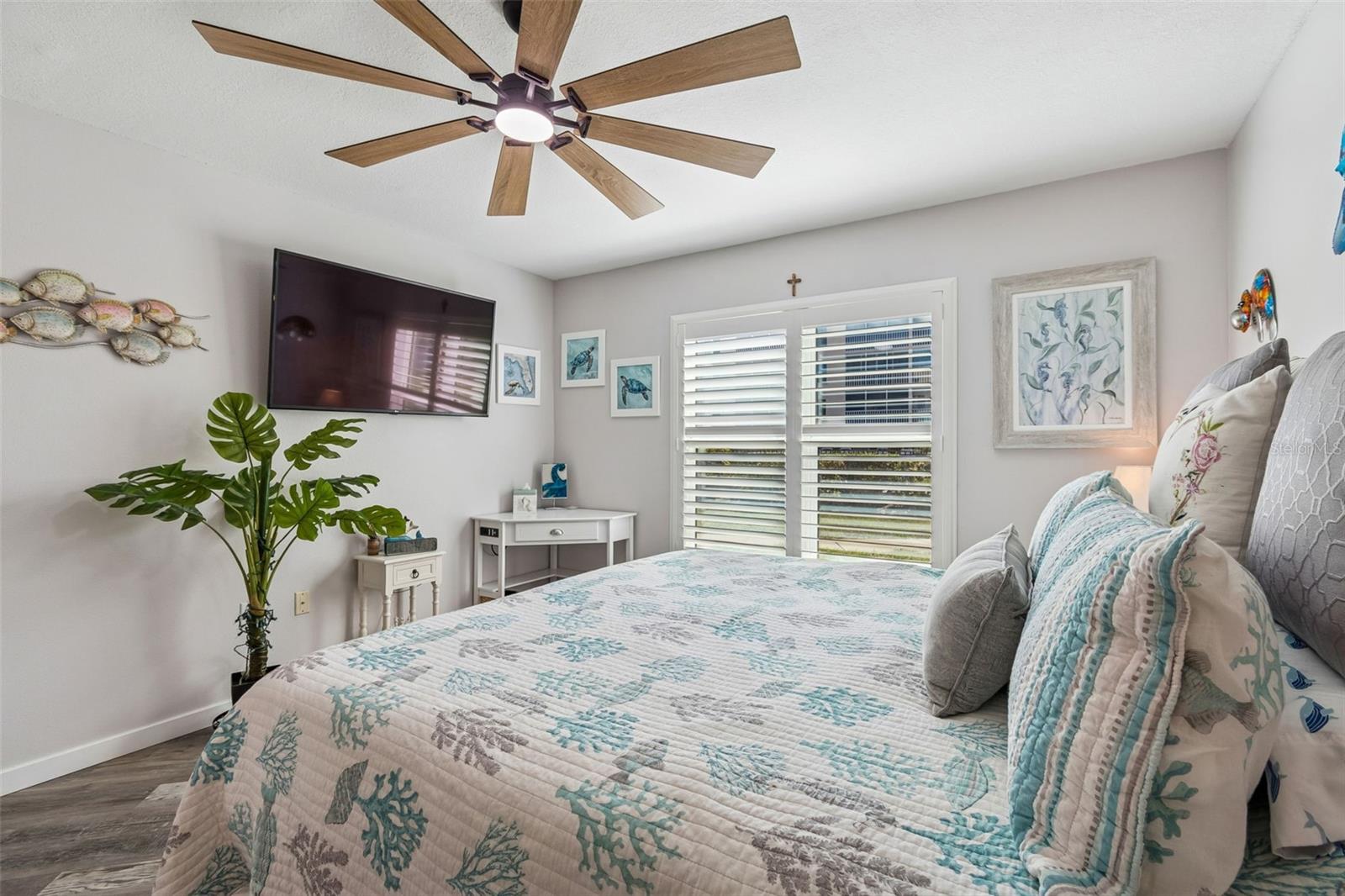 Image 15 of 65 For 3950 Ironwood Circle 103