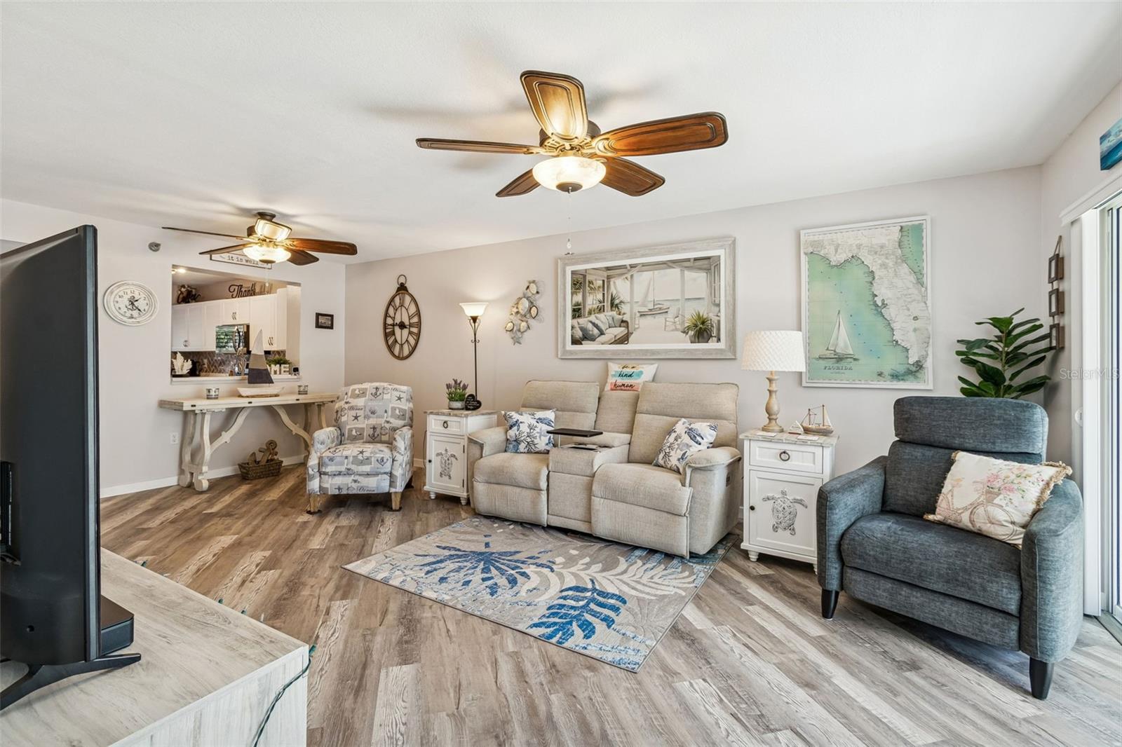 Image 19 of 65 For 3950 Ironwood Circle 103