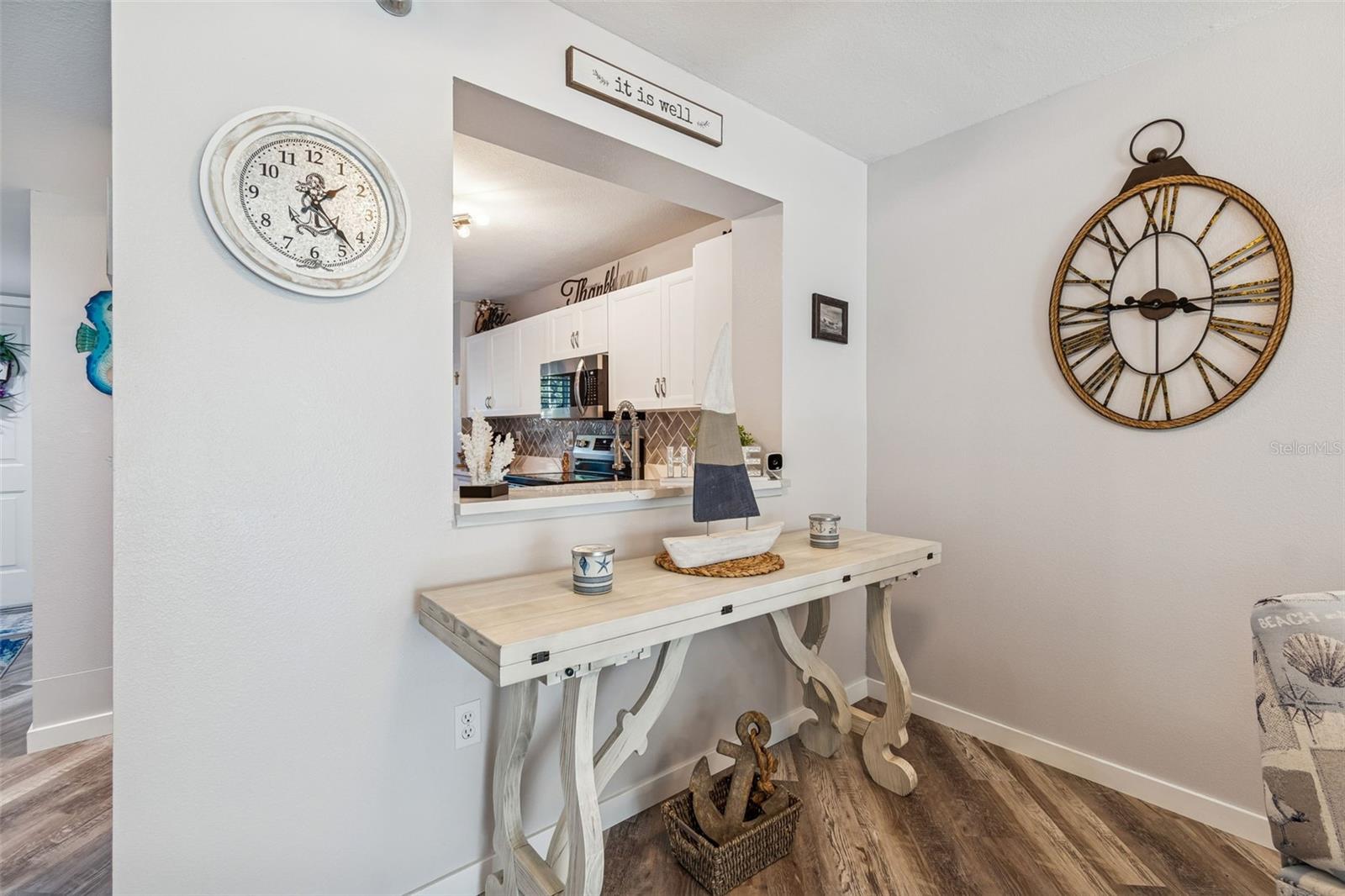 Image 20 of 65 For 3950 Ironwood Circle 103