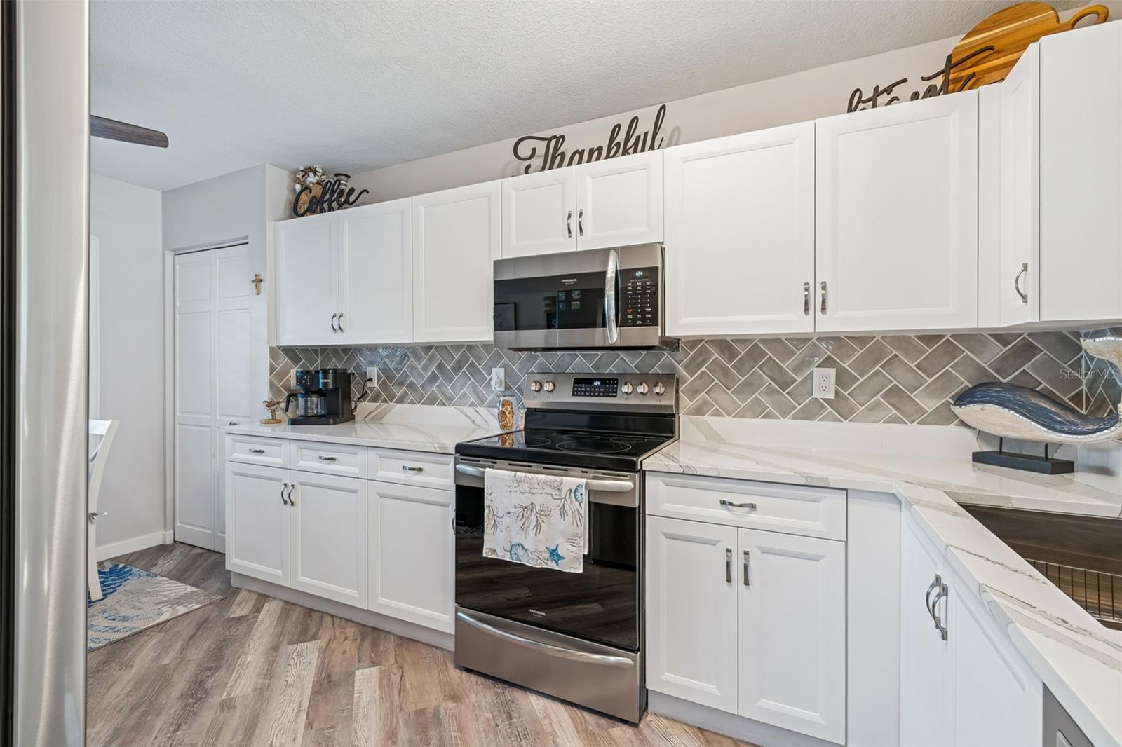 Image 23 of 65 For 3950 Ironwood Circle 103