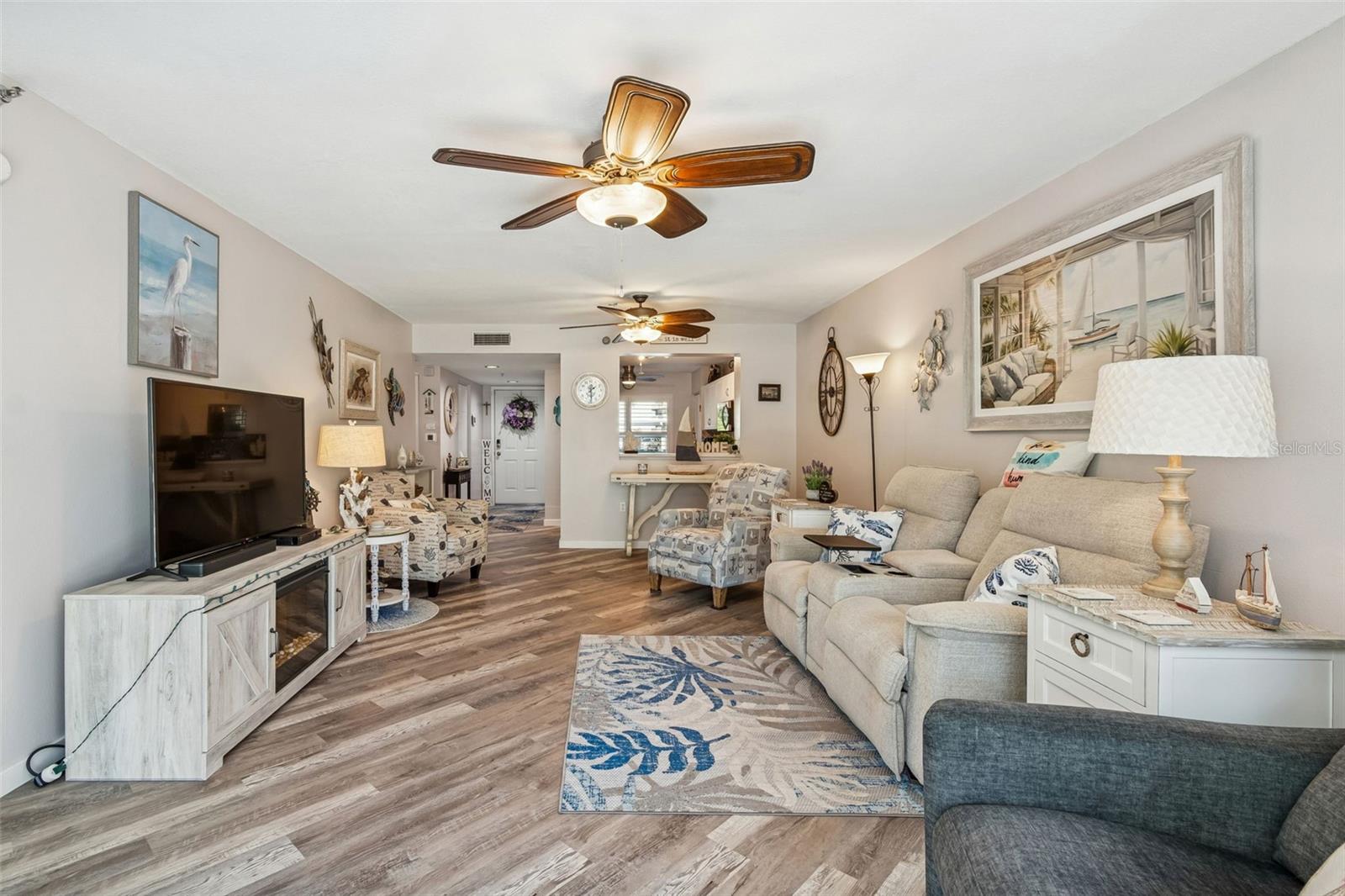 Image 40 of 65 For 3950 Ironwood Circle 103