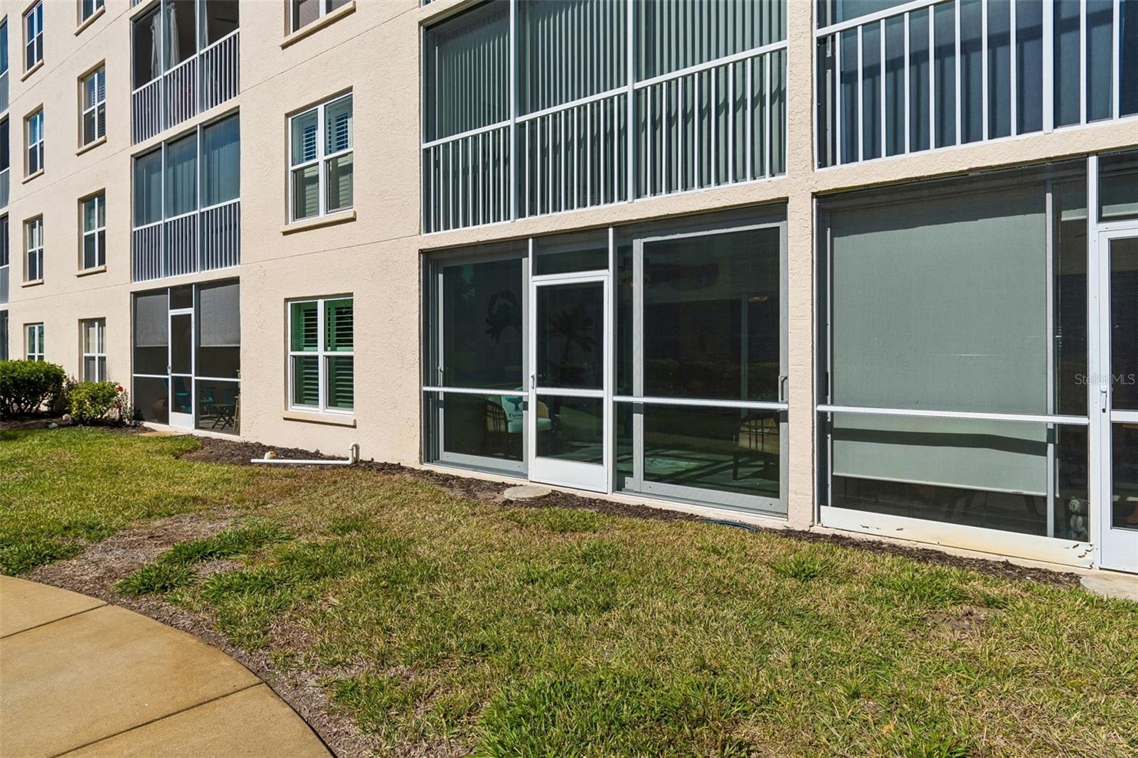 Image 42 of 65 For 3950 Ironwood Circle 103