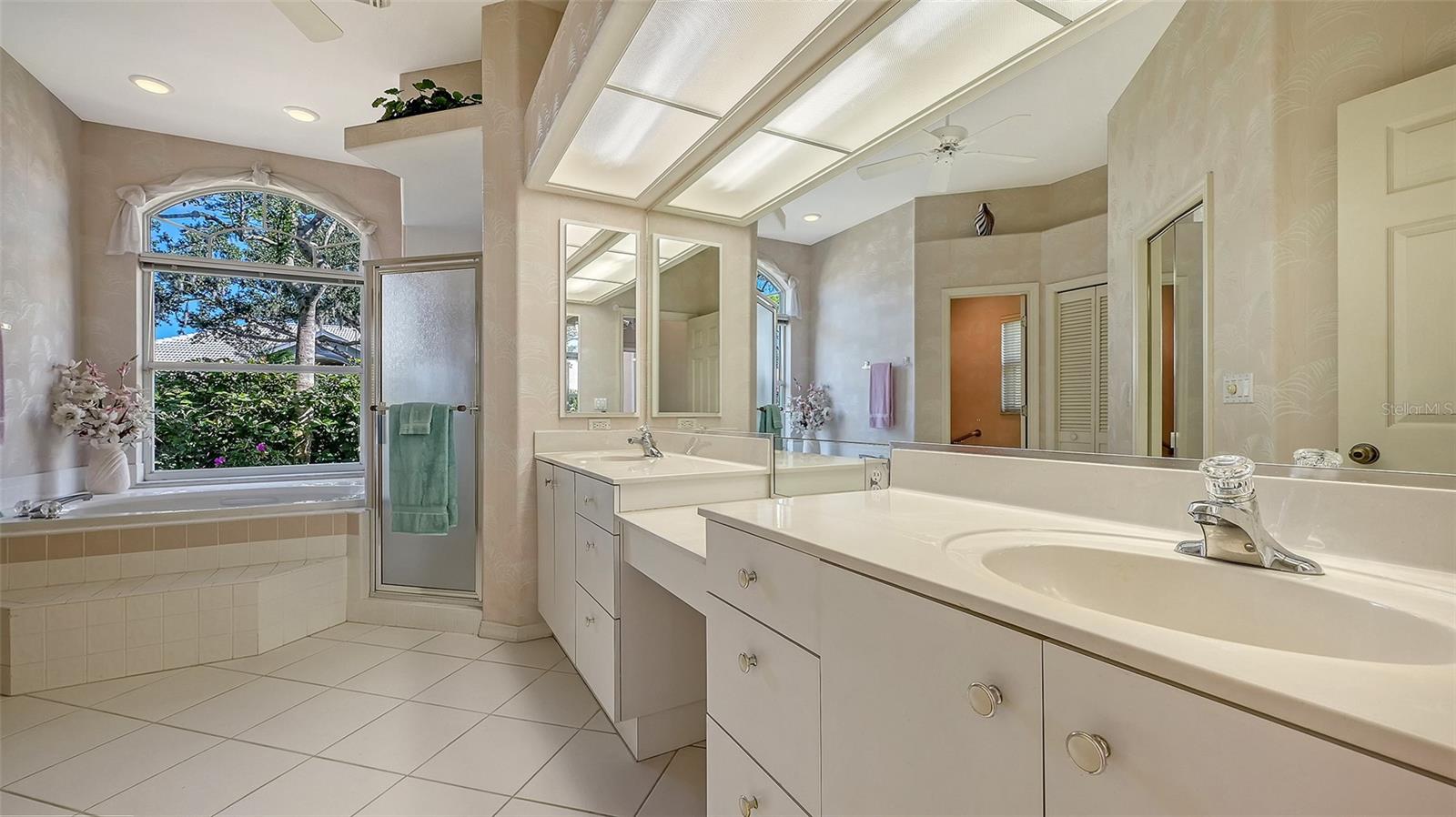 Image 23 of 50 For 4754 Antler Trail