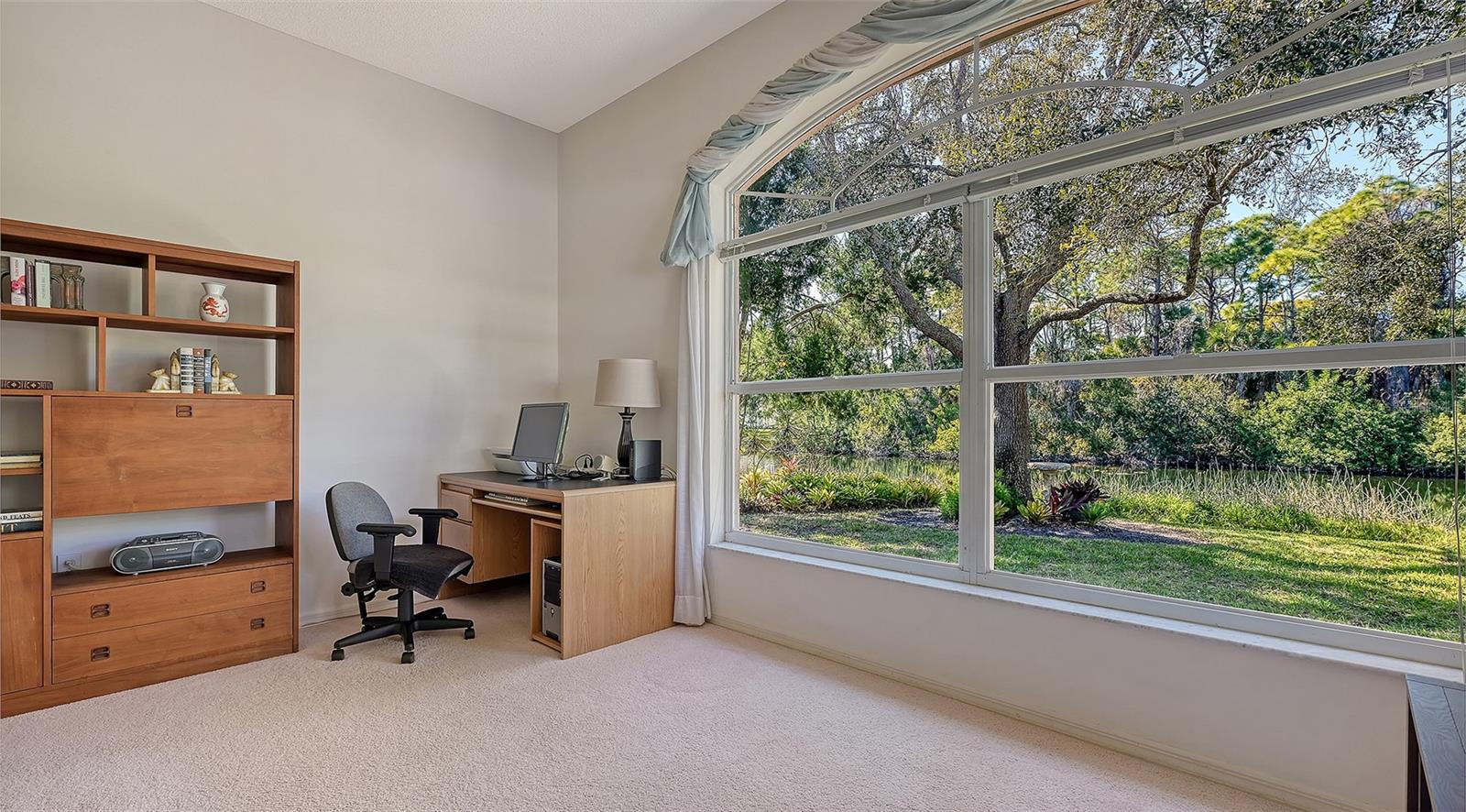 Image 26 of 50 For 4754 Antler Trail