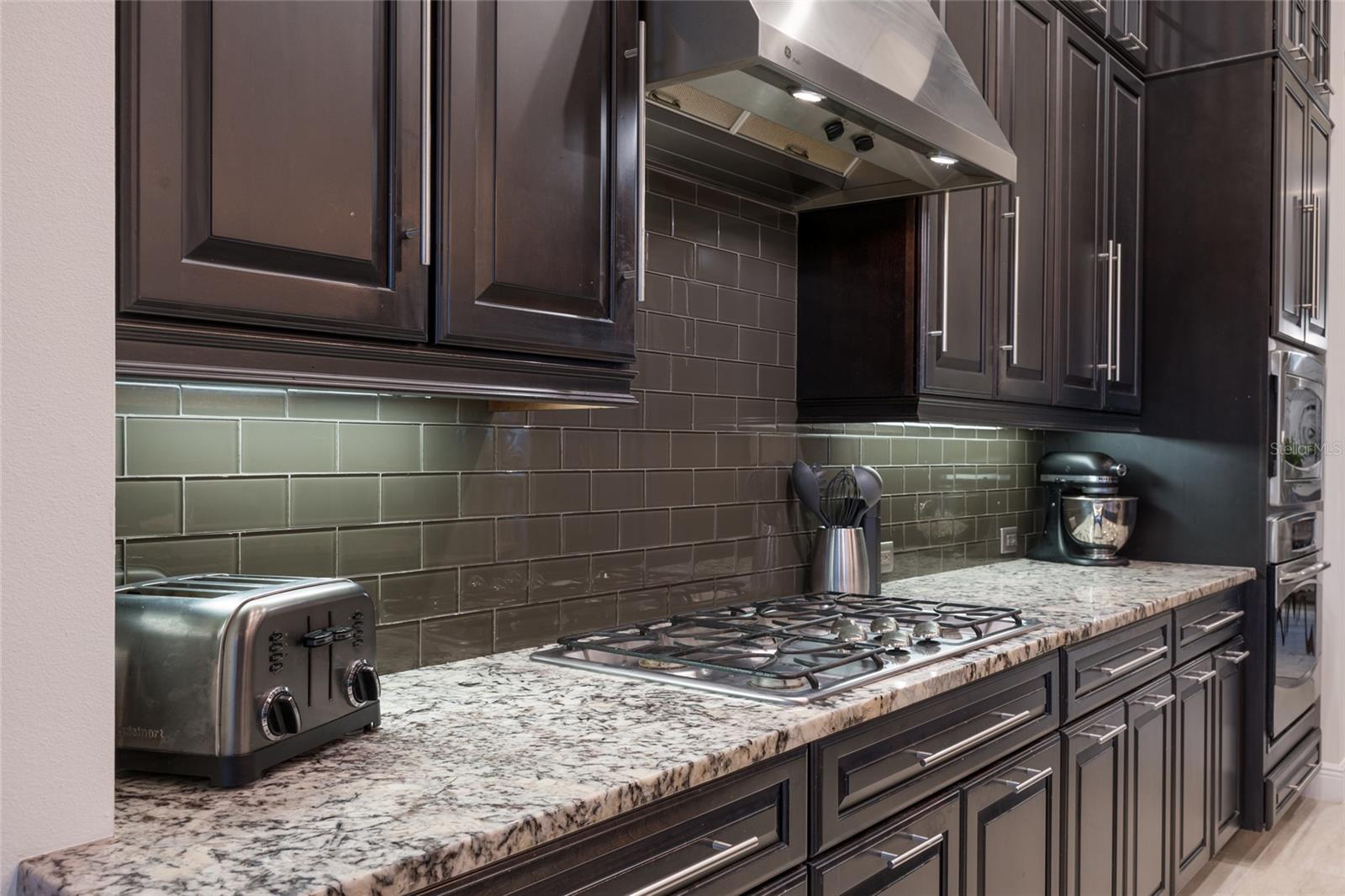 Image 20 of 71 For 512 Mast Drive