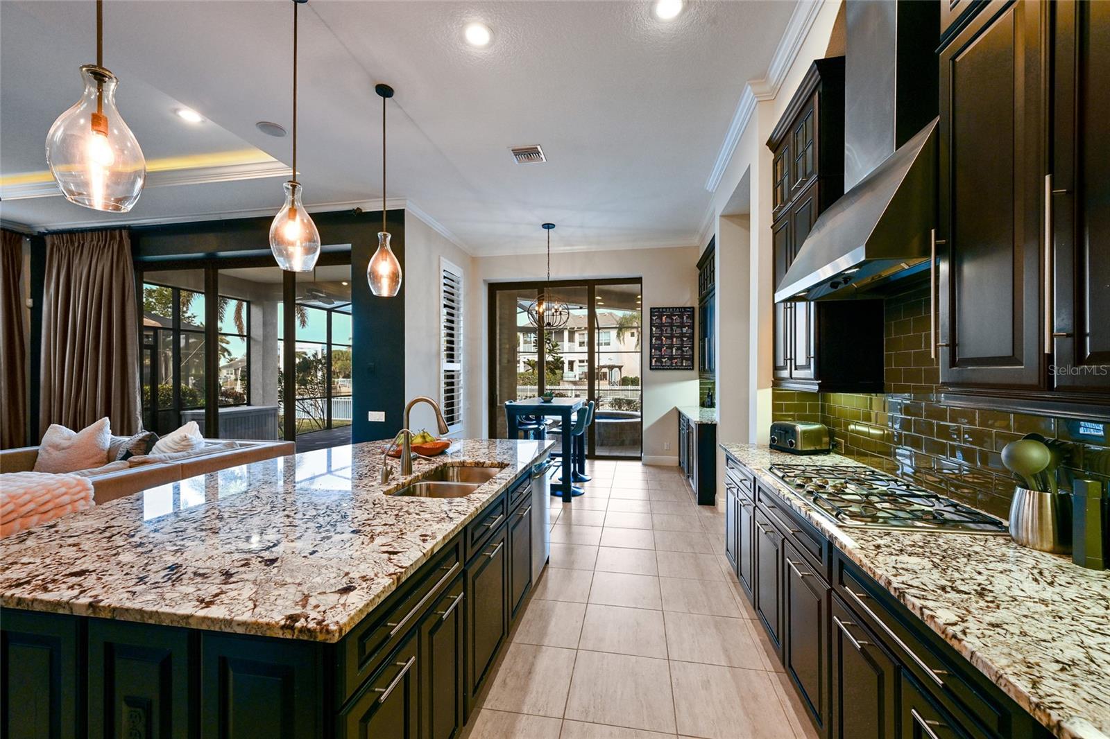 Image 21 of 71 For 512 Mast Drive