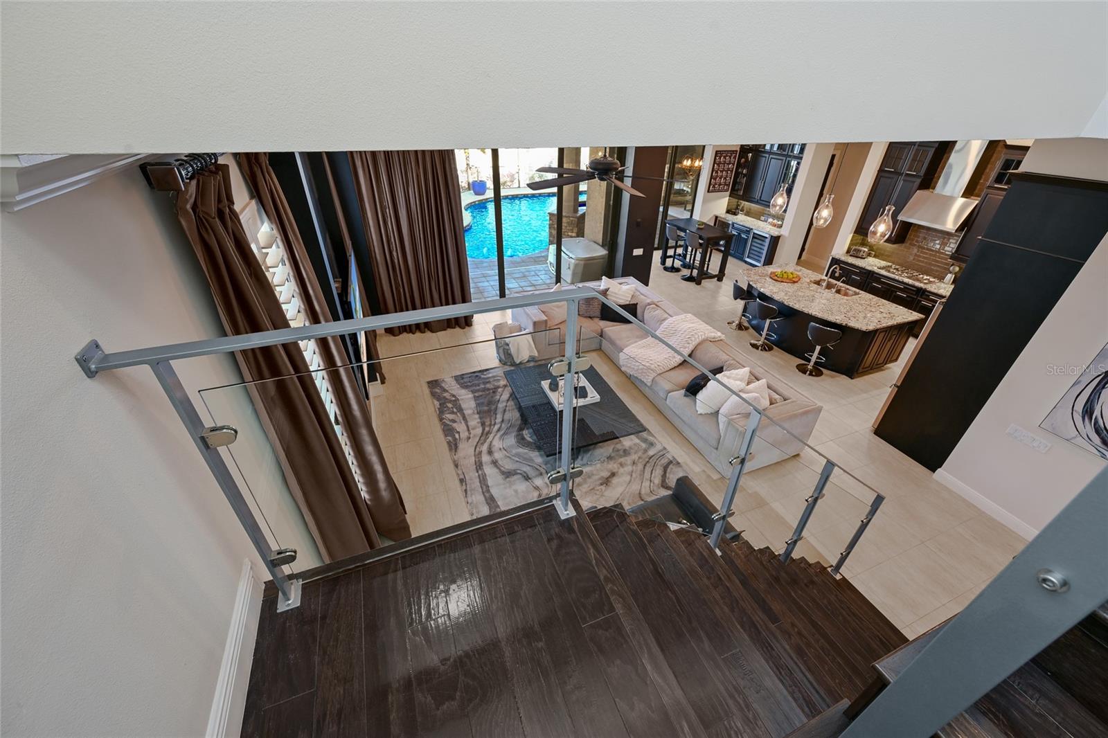 Image 27 of 71 For 512 Mast Drive