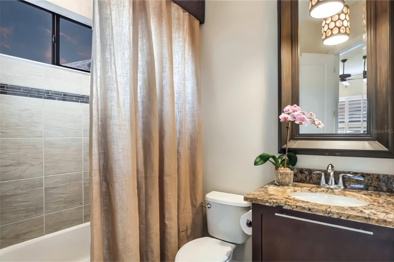 Image 41 of 71 For 512 Mast Drive