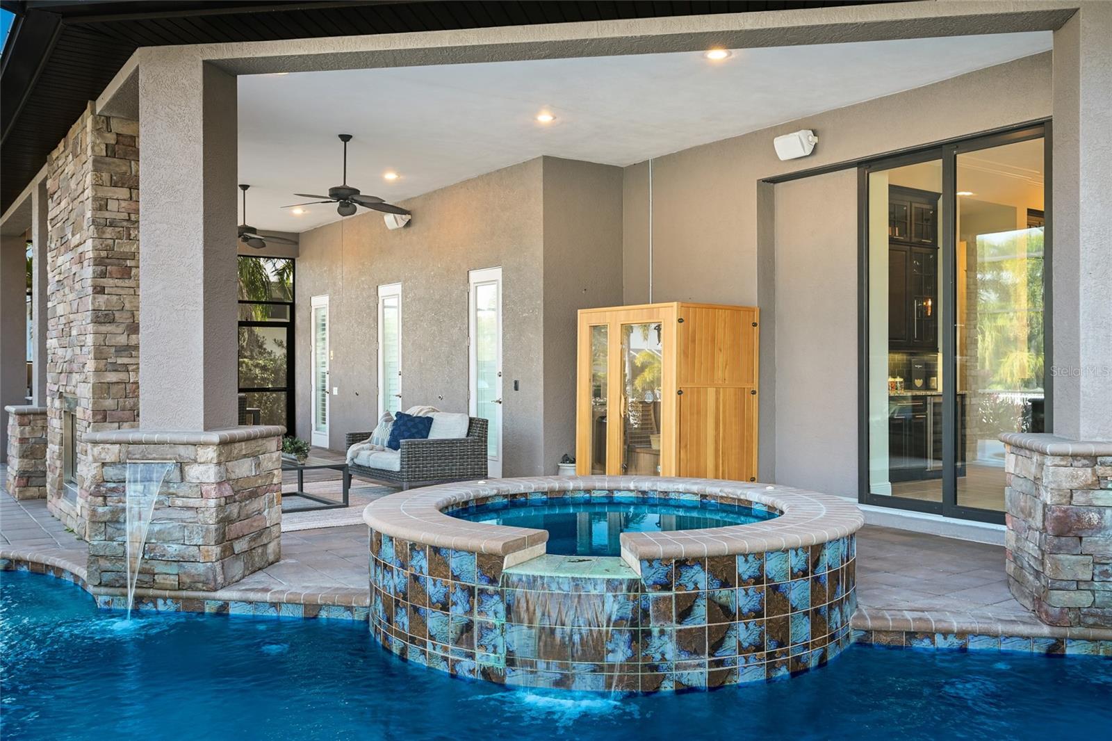 Image 46 of 71 For 512 Mast Drive