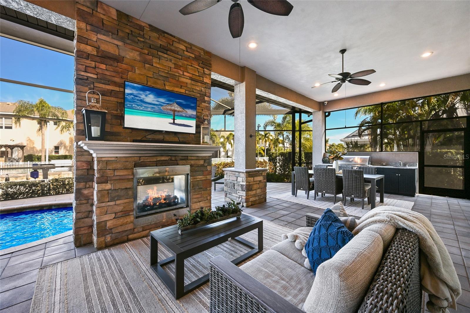 Image 52 of 71 For 512 Mast Drive