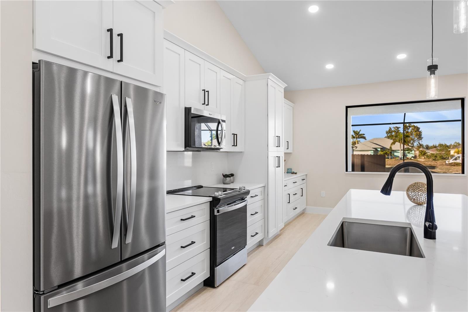 Image 11 of 45 For 1711 3rd Street