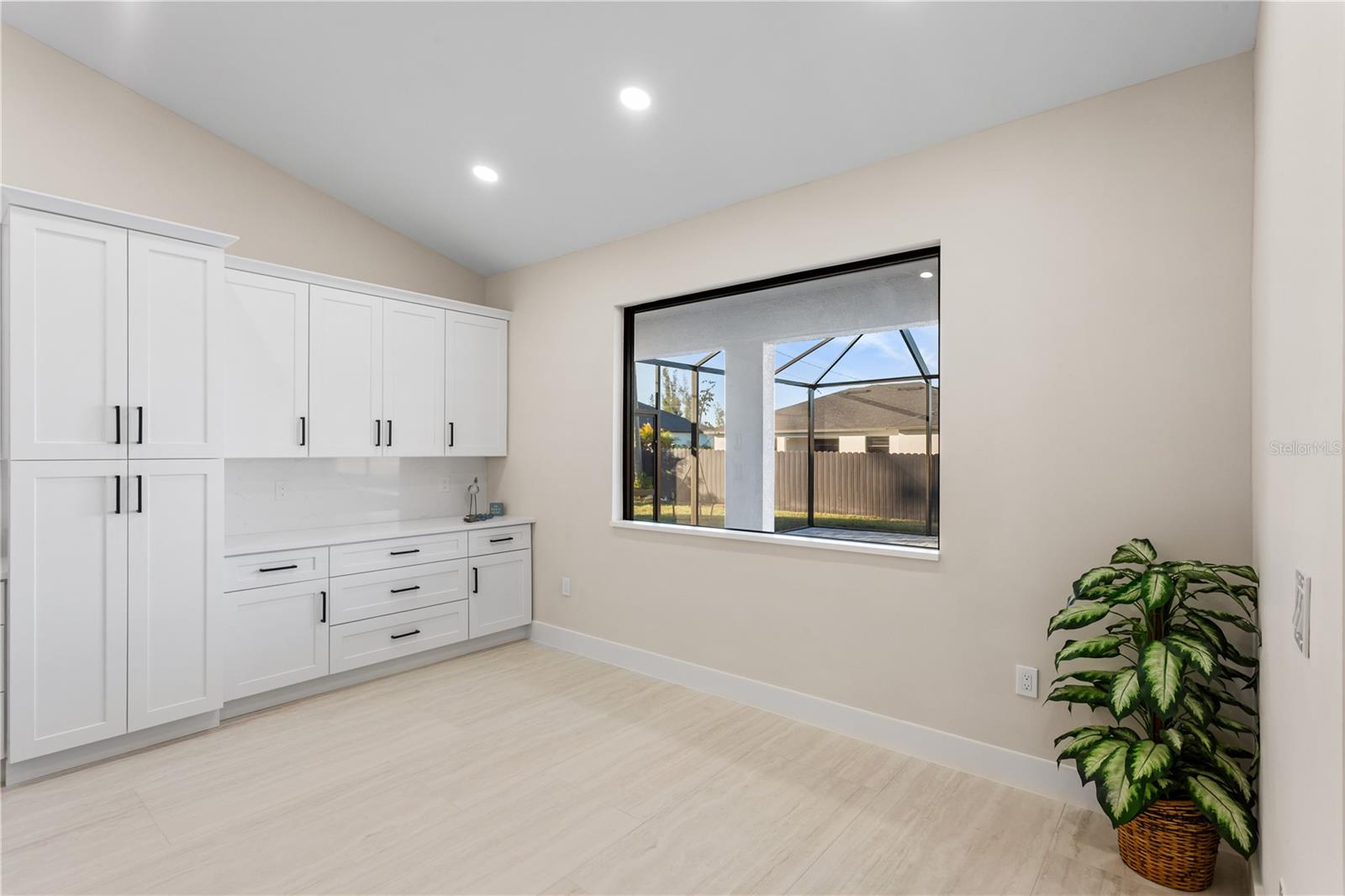 Image 13 of 45 For 1711 3rd Street