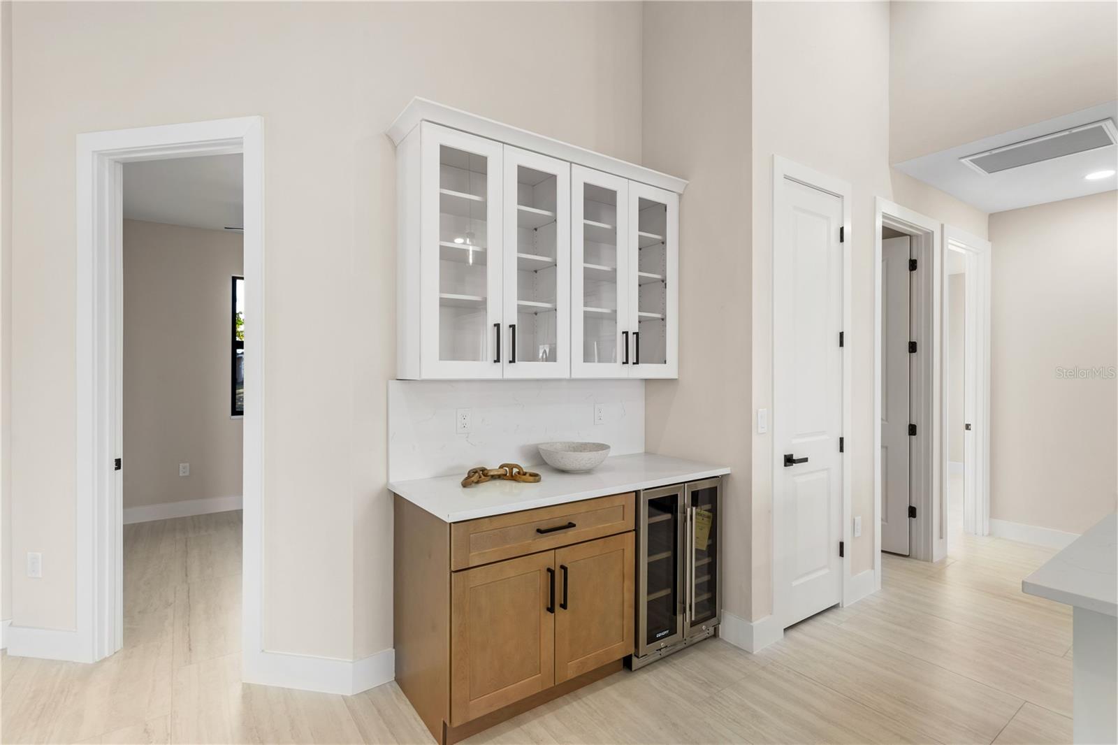 Image 15 of 45 For 1711 3rd Street