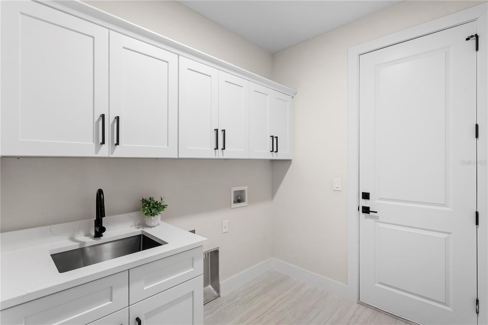 Image 43 of 45 For 1711 3rd Street