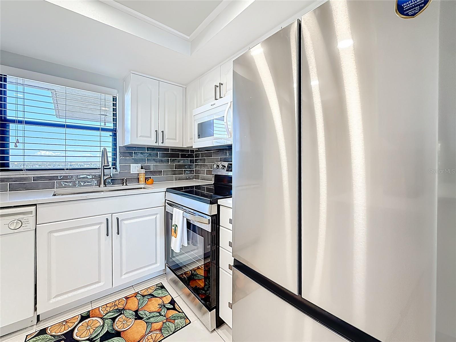 Image 13 of 62 For 7050 Sunset Drive S 912