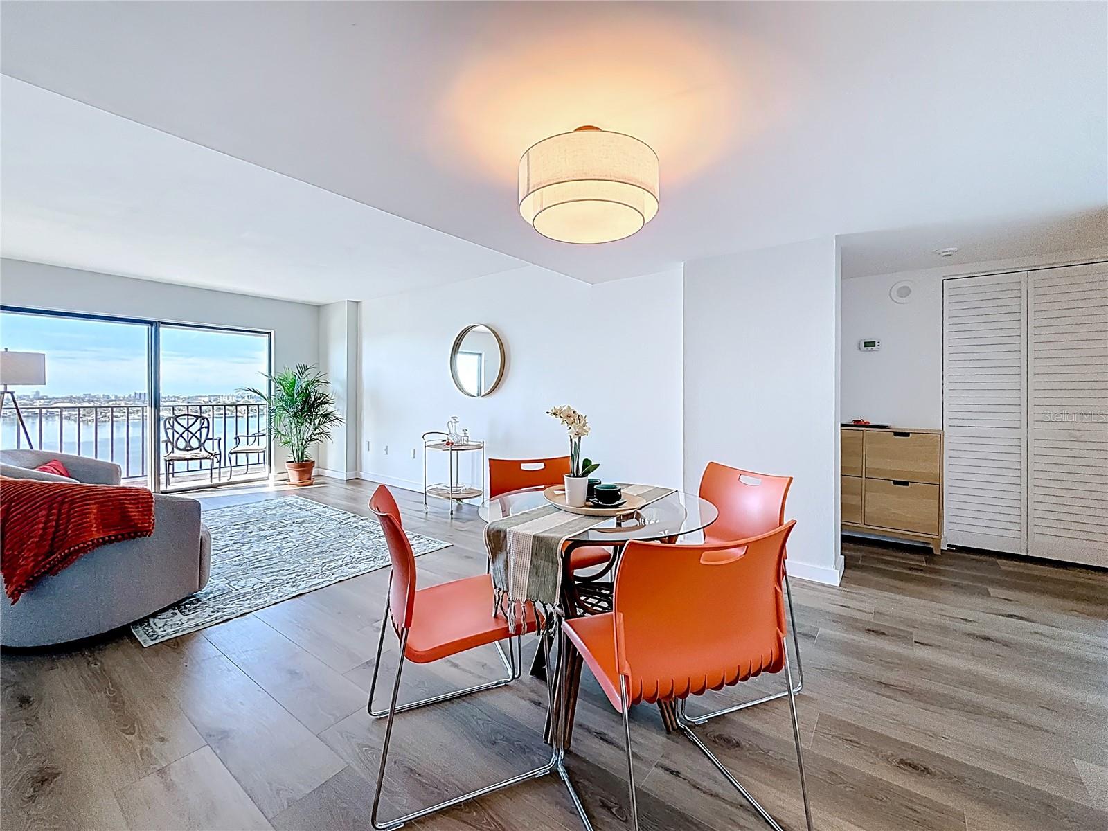 Image 16 of 62 For 7050 Sunset Drive S 912