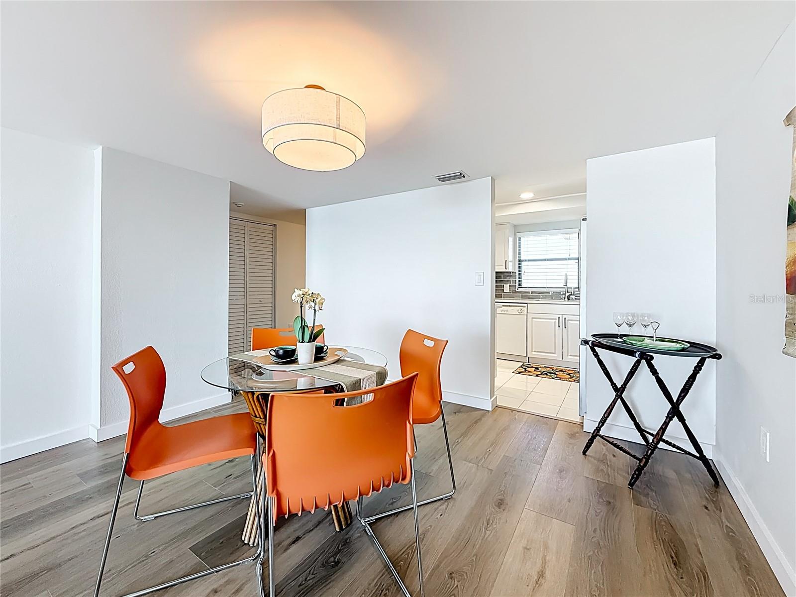 Image 17 of 62 For 7050 Sunset Drive S 912