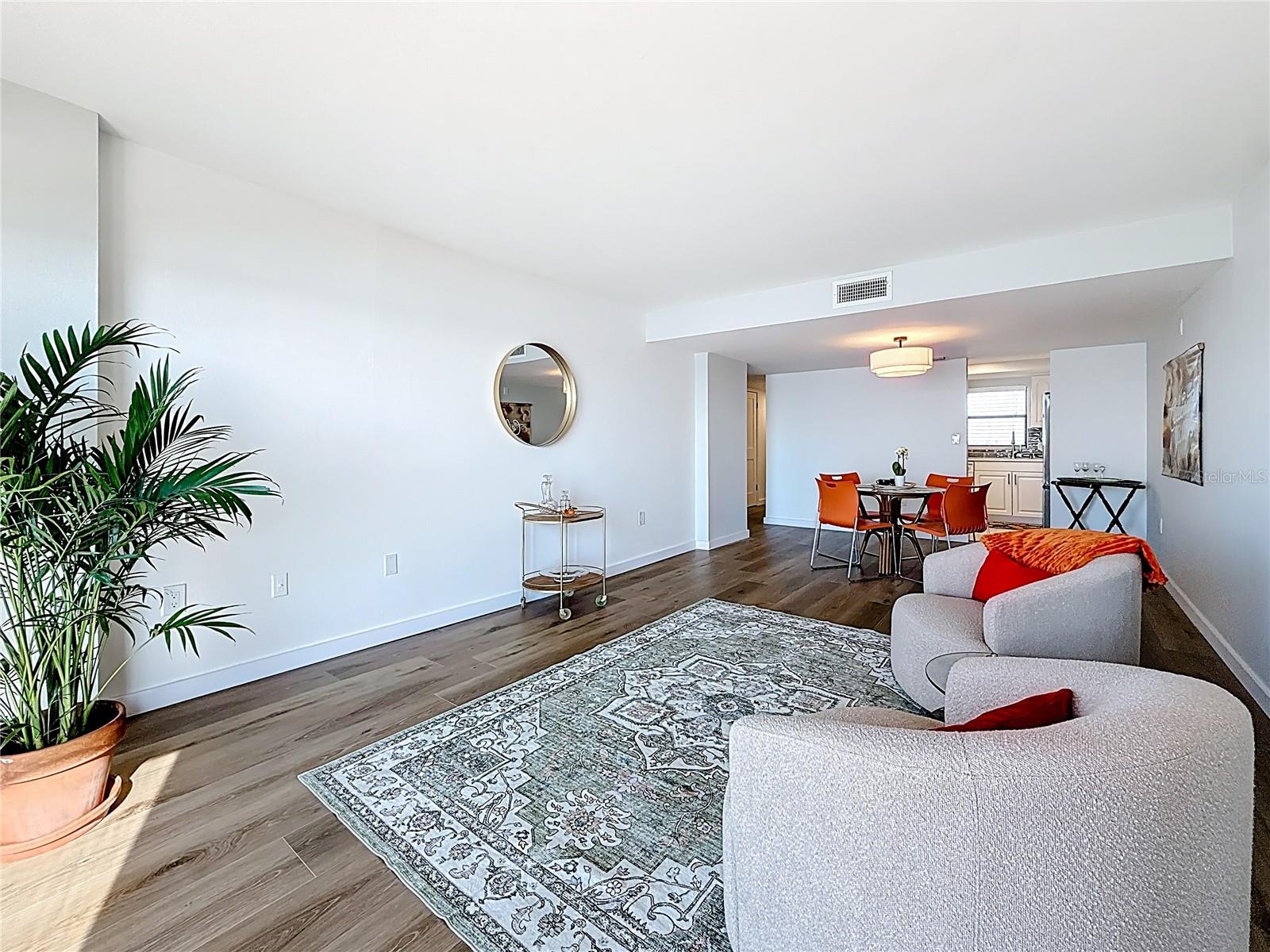 Image 21 of 62 For 7050 Sunset Drive S 912