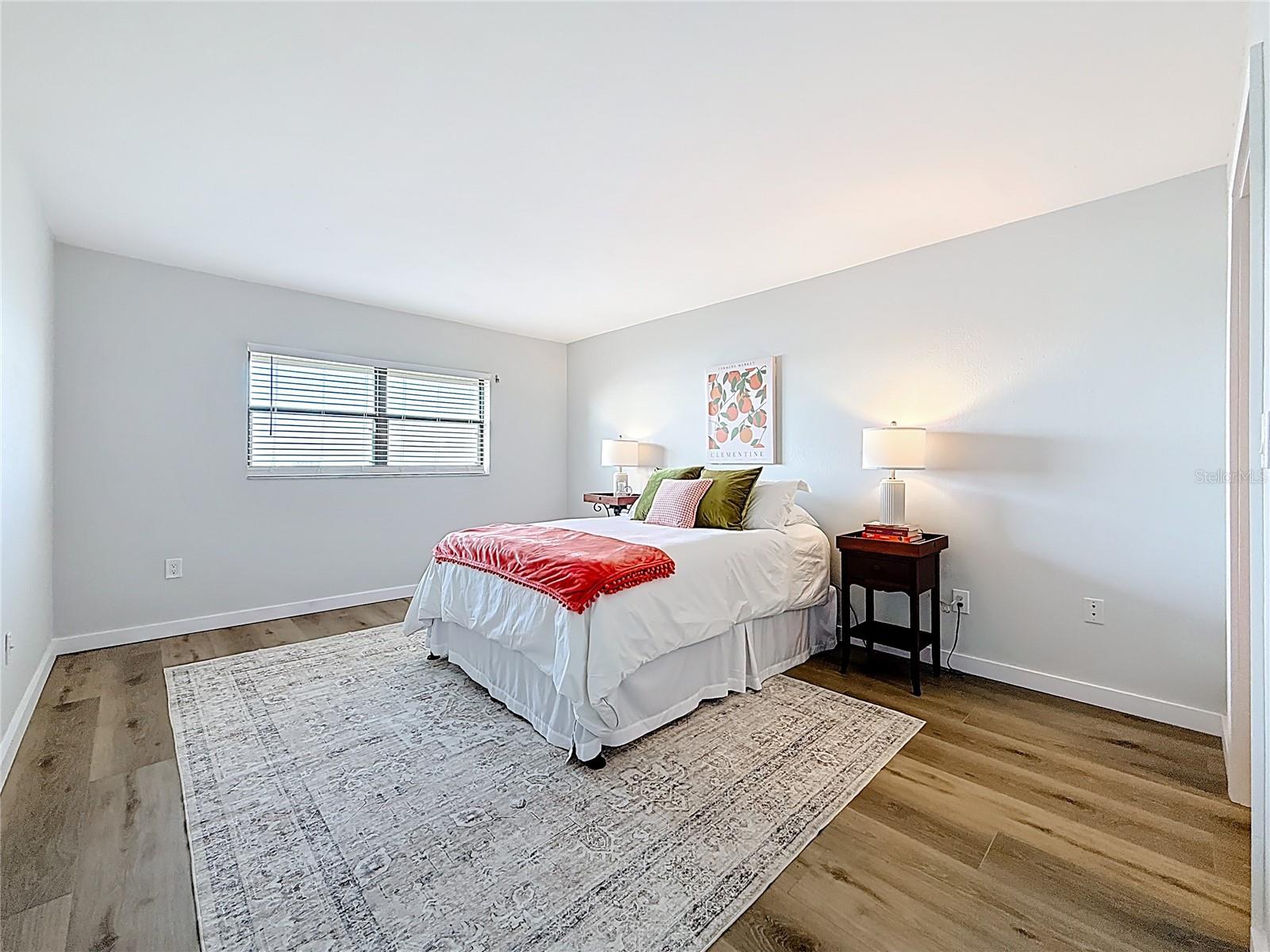 Image 26 of 62 For 7050 Sunset Drive S 912