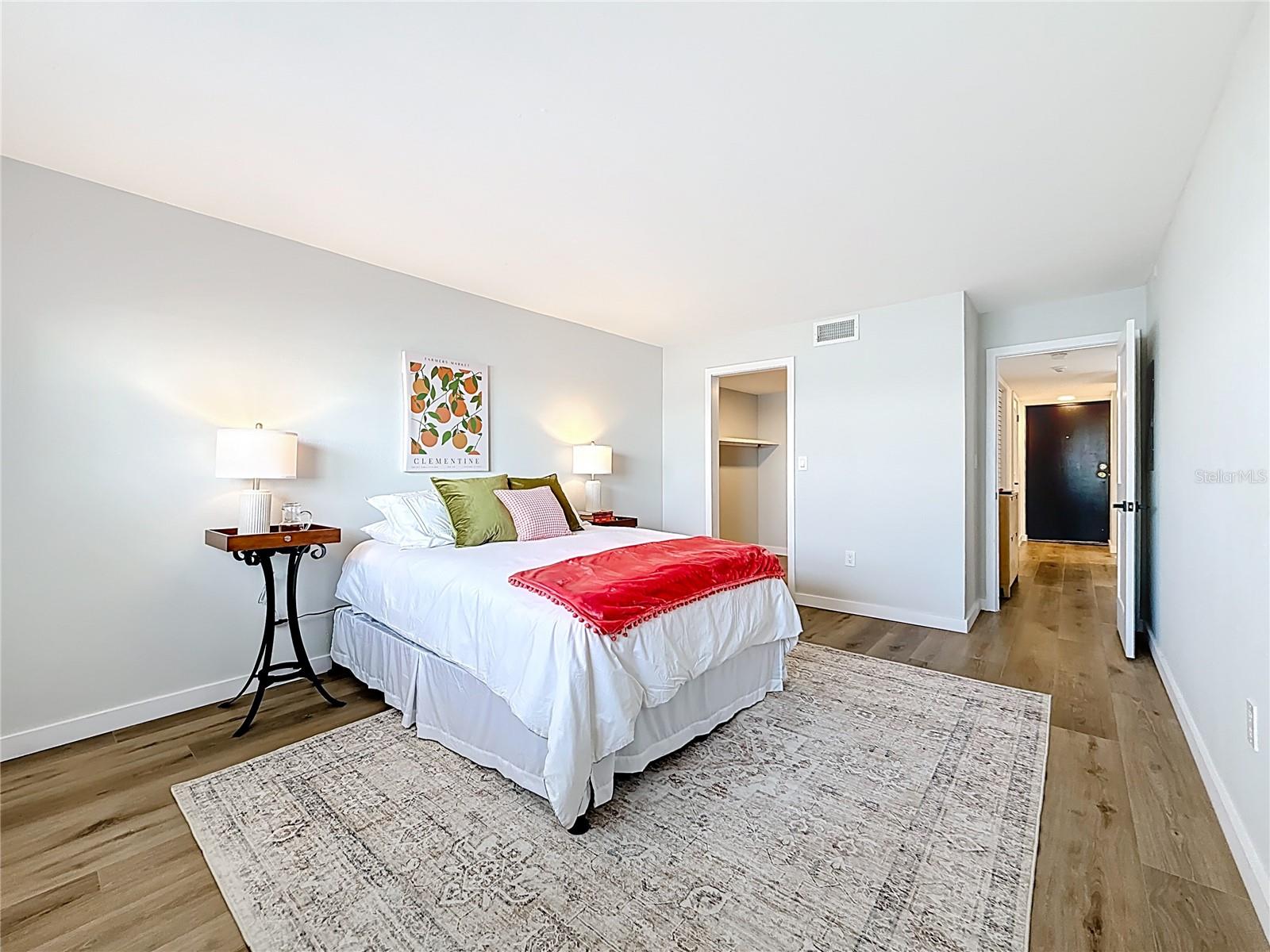 Image 27 of 62 For 7050 Sunset Drive S 912