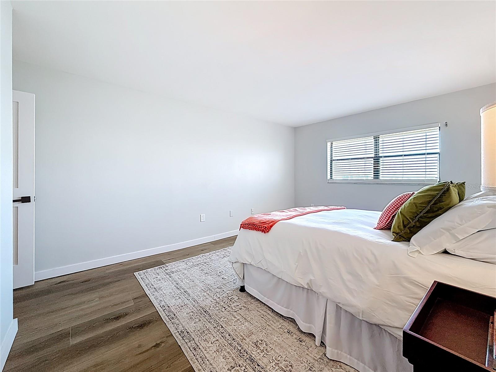 Image 29 of 62 For 7050 Sunset Drive S 912