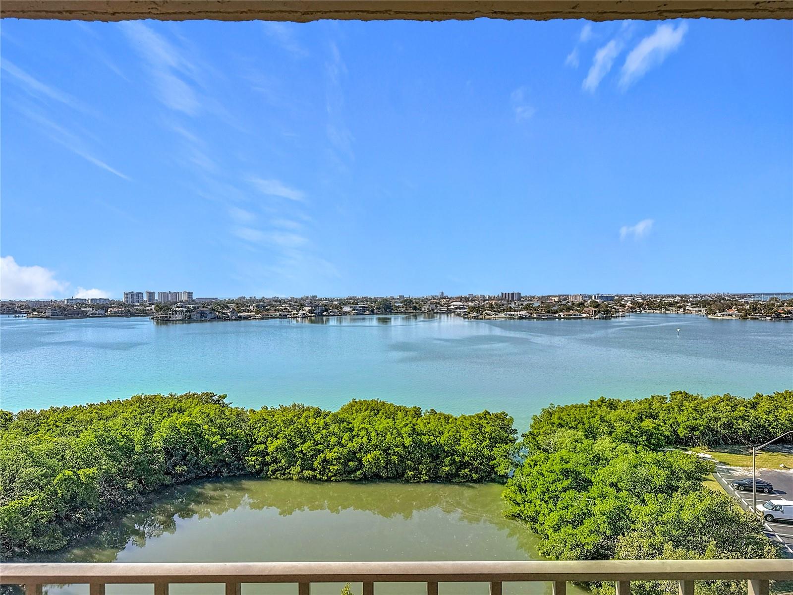 Image 38 of 62 For 7050 Sunset Drive S 912