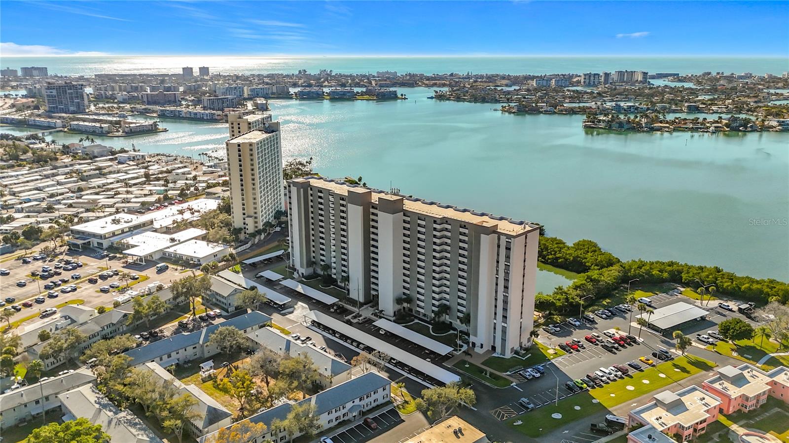 Image 4 of 62 For 7050 Sunset Drive S 912