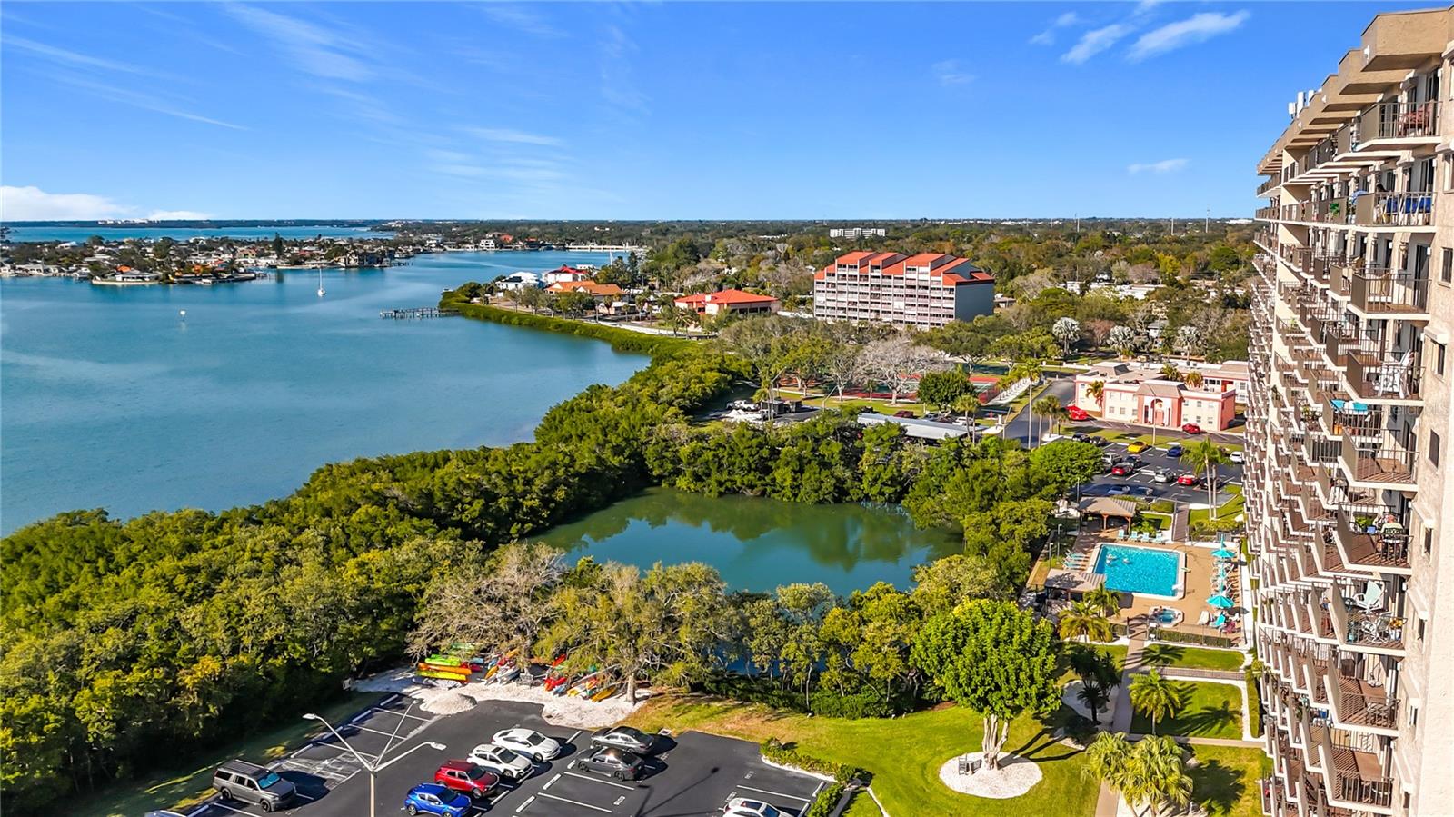 Image 42 of 62 For 7050 Sunset Drive S 912