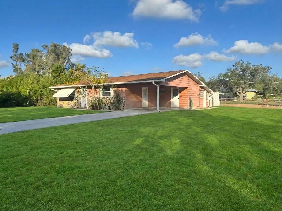 Image 2 of 22 For 12438 Poem Avenue