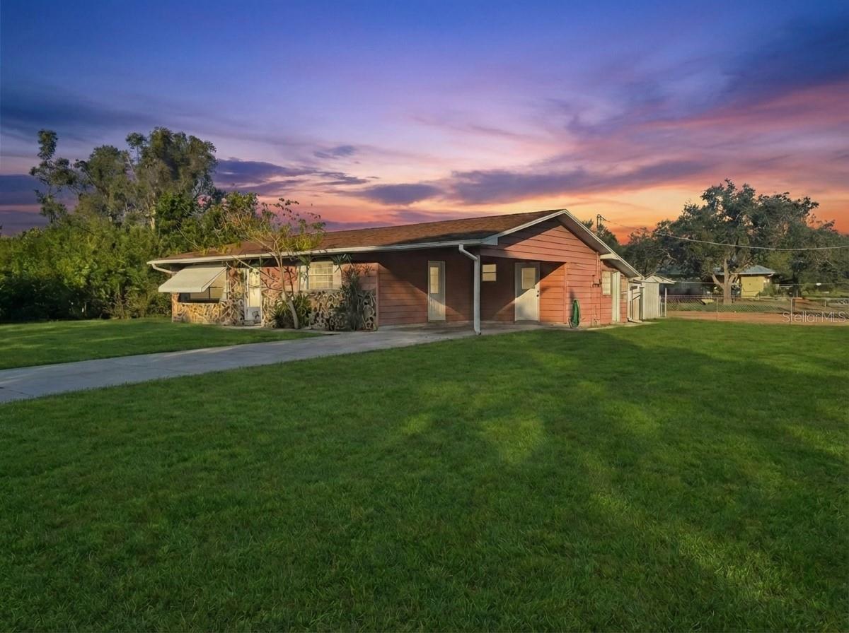 Image 22 of 22 For 12438 Poem Avenue