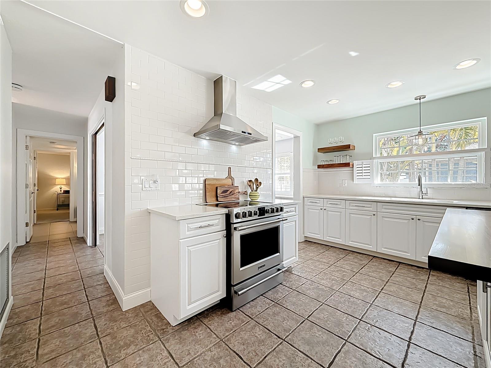 Image 35 of 91 For 7310 4th Avenue S