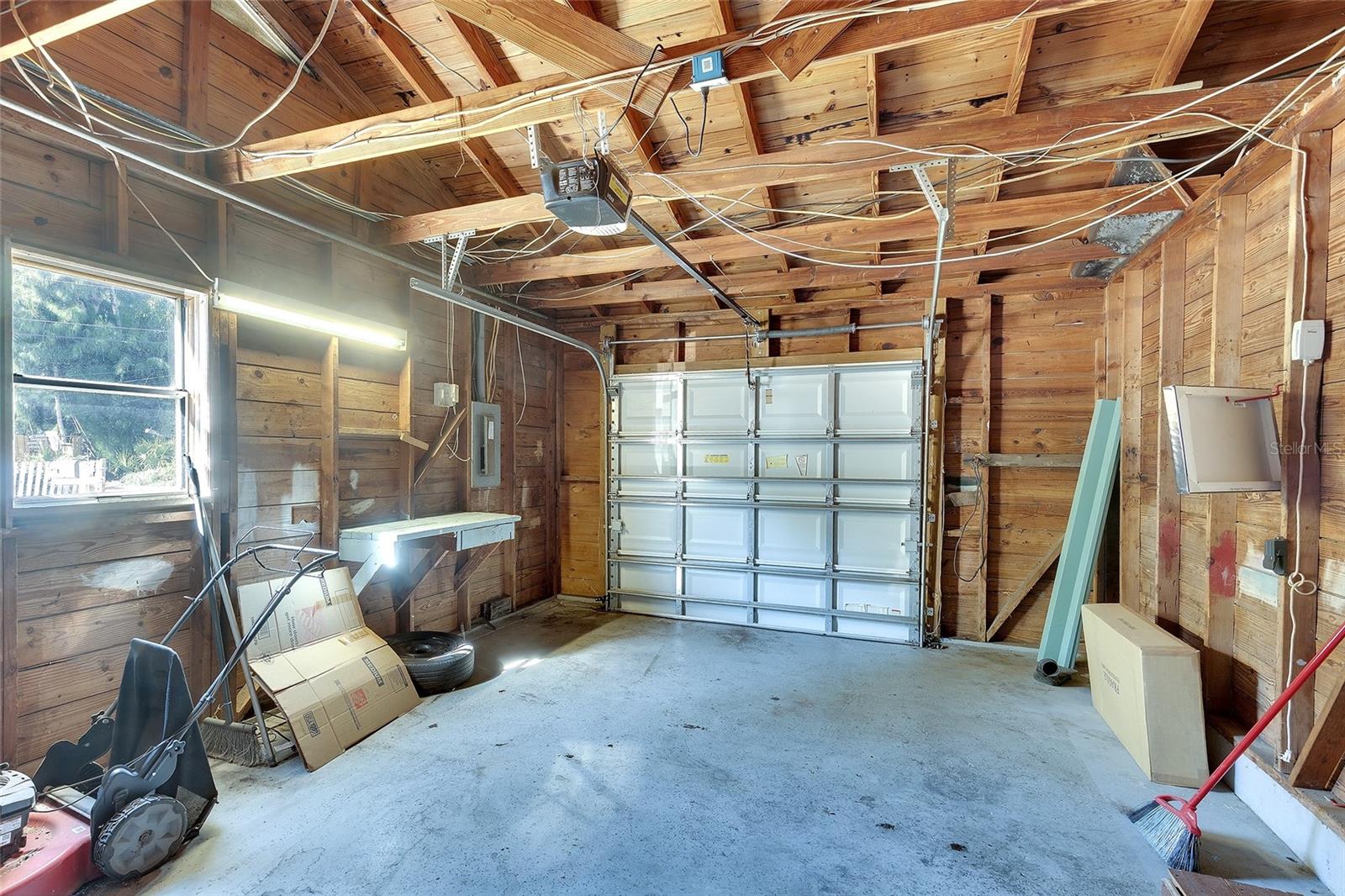 Image 27 of 34 For 2118 53rd Avenue W