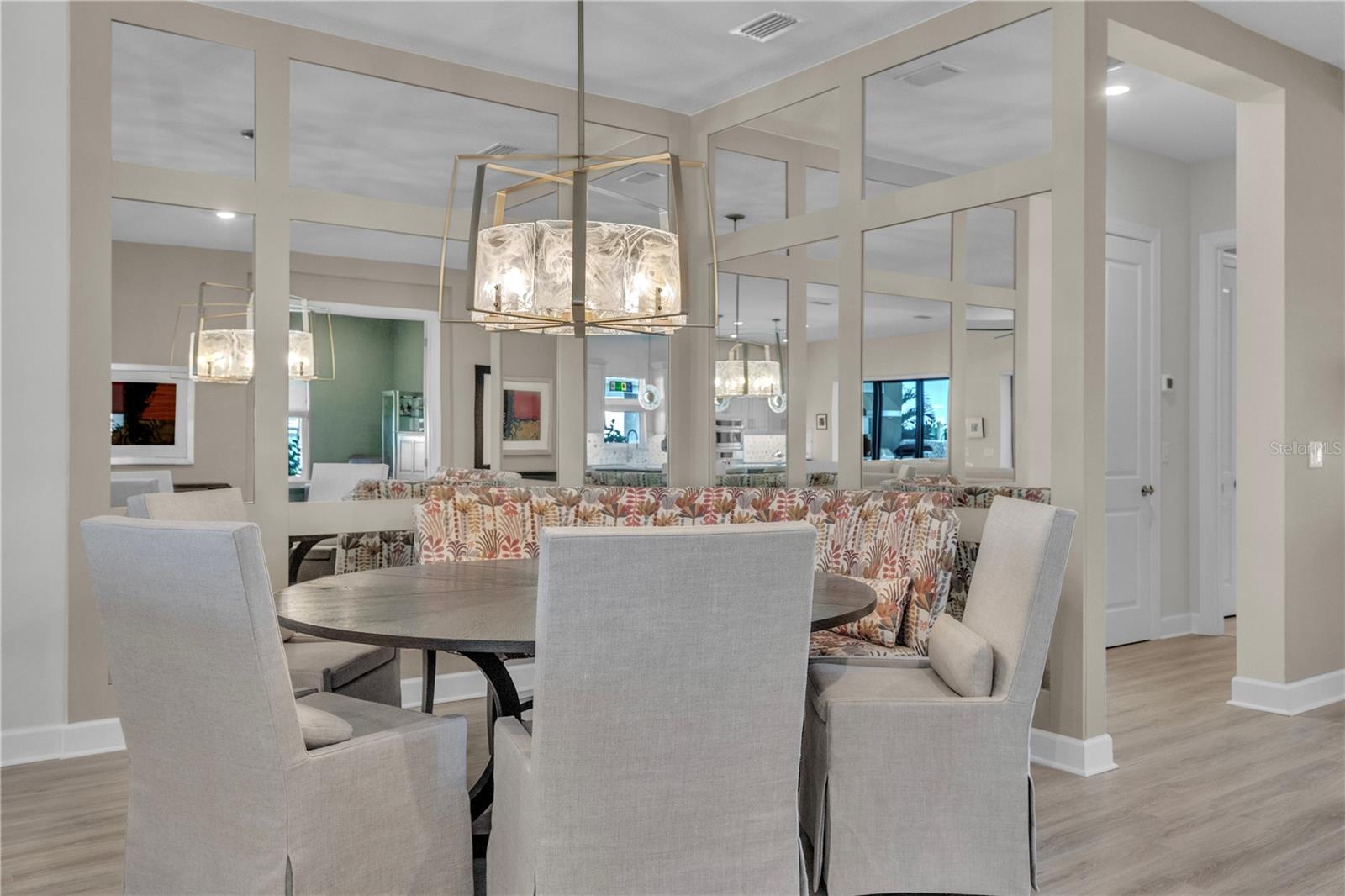 Image 34 of 100 For 3618 Santa Caterina Boulevard