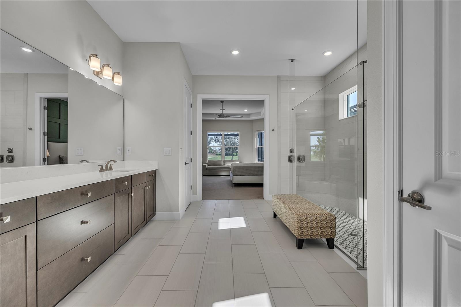 Image 43 of 100 For 3618 Santa Caterina Boulevard