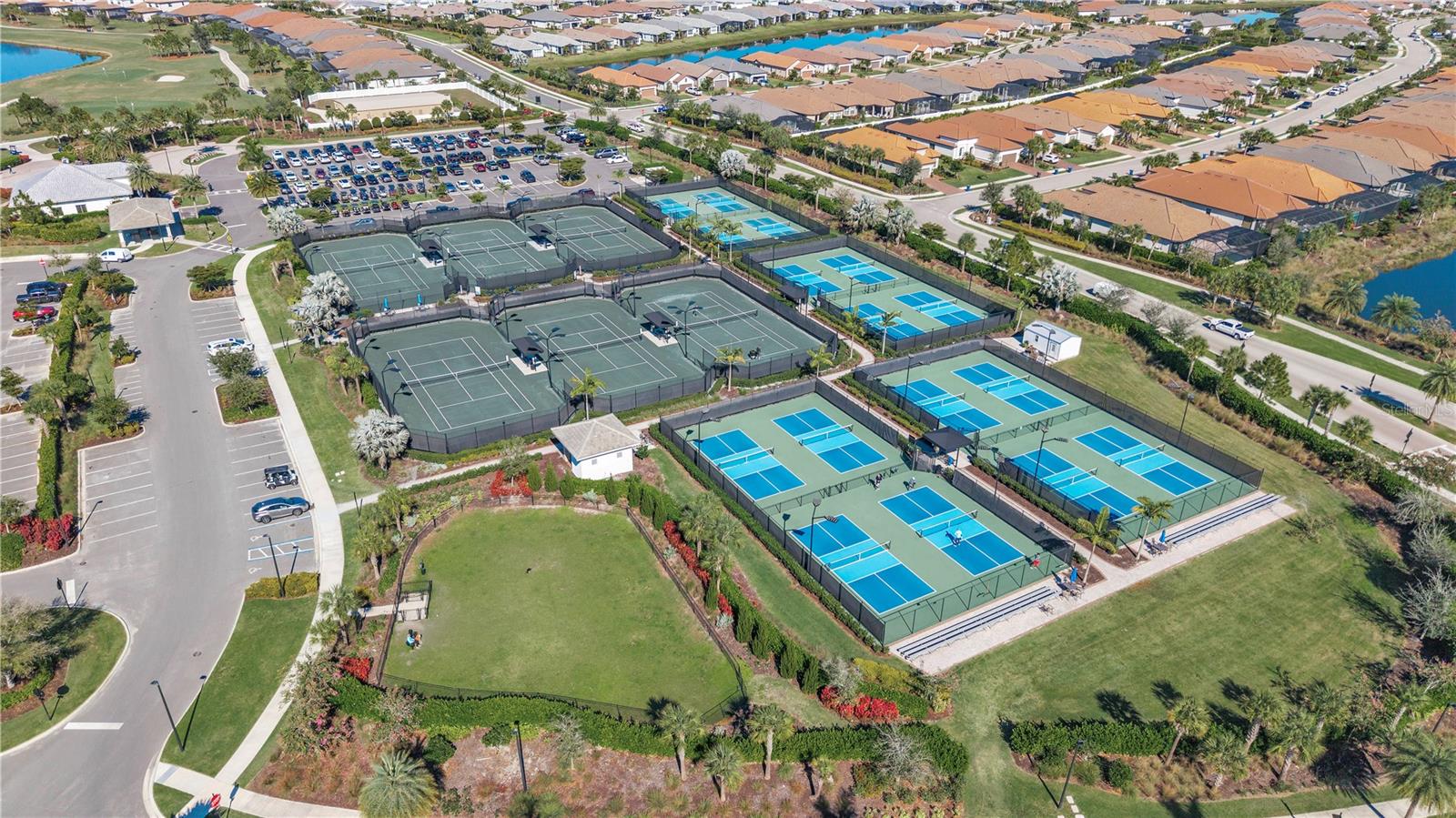 Image 92 of 100 For 3618 Santa Caterina Boulevard