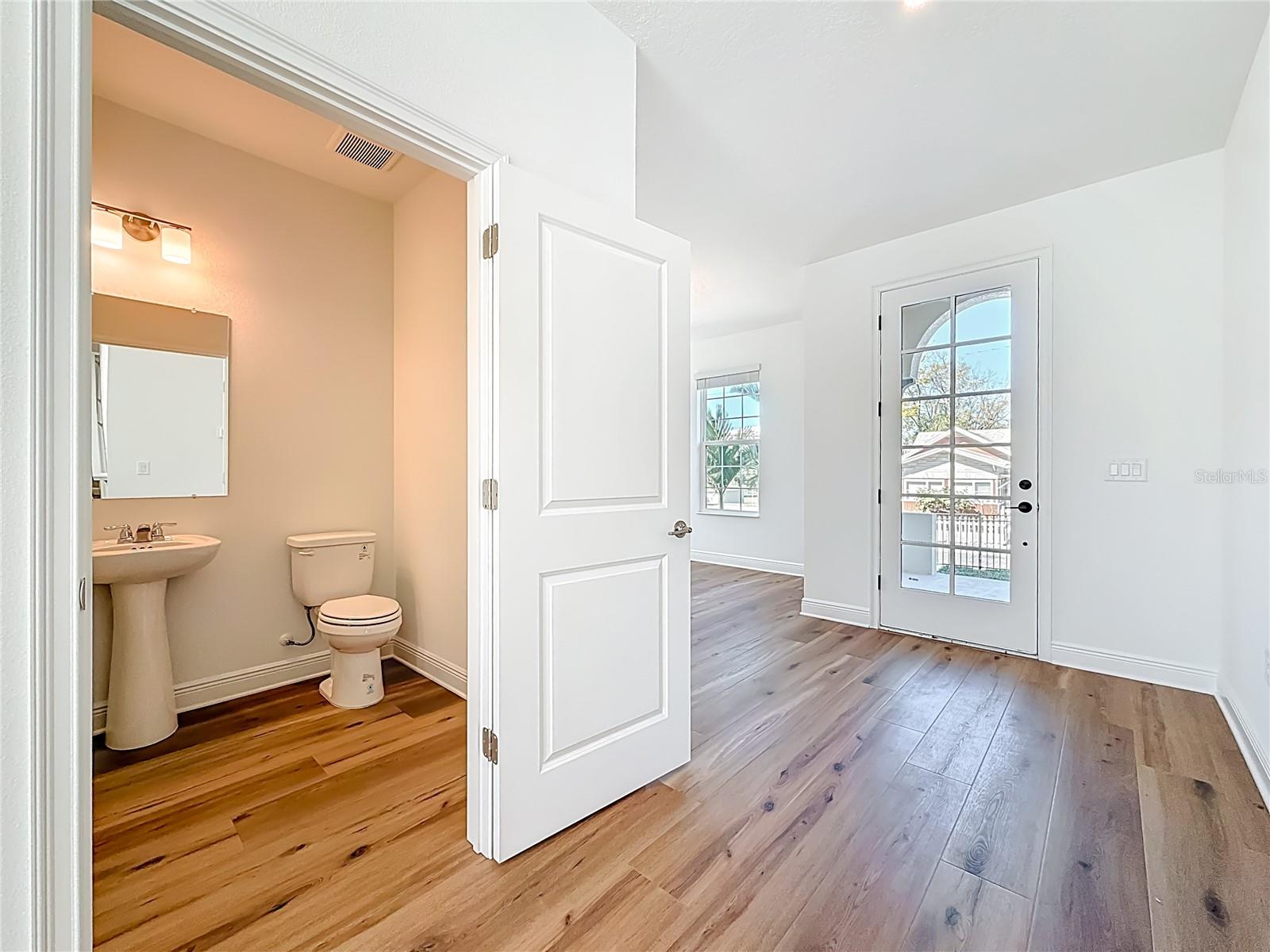 Image 23 of 80 For 1066 8th Avenue S