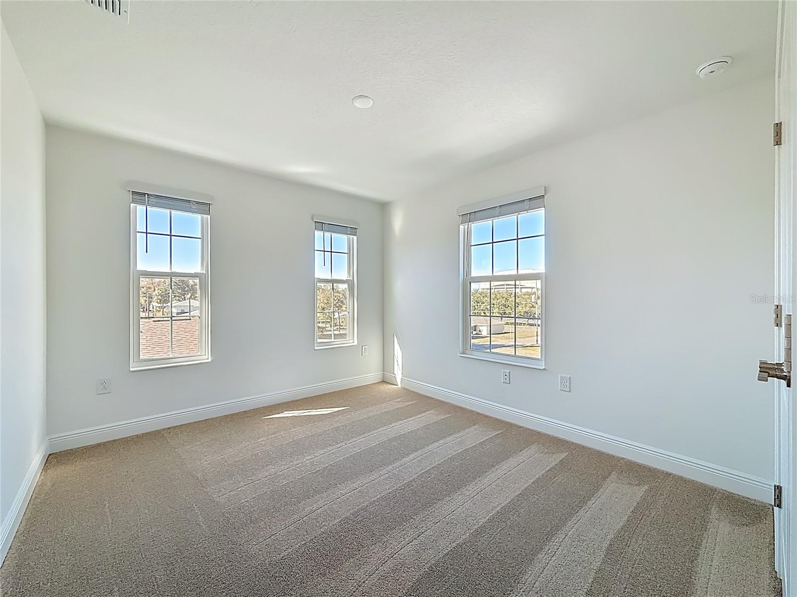 Image 52 of 80 For 1066 8th Avenue S