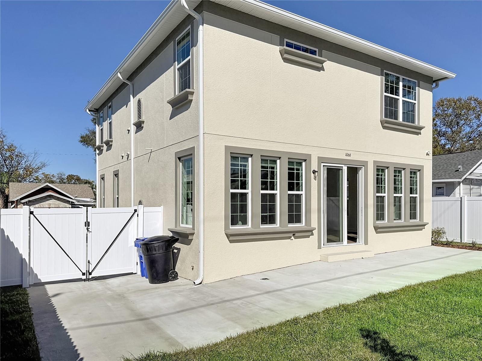 Image 67 of 80 For 1066 8th Avenue S