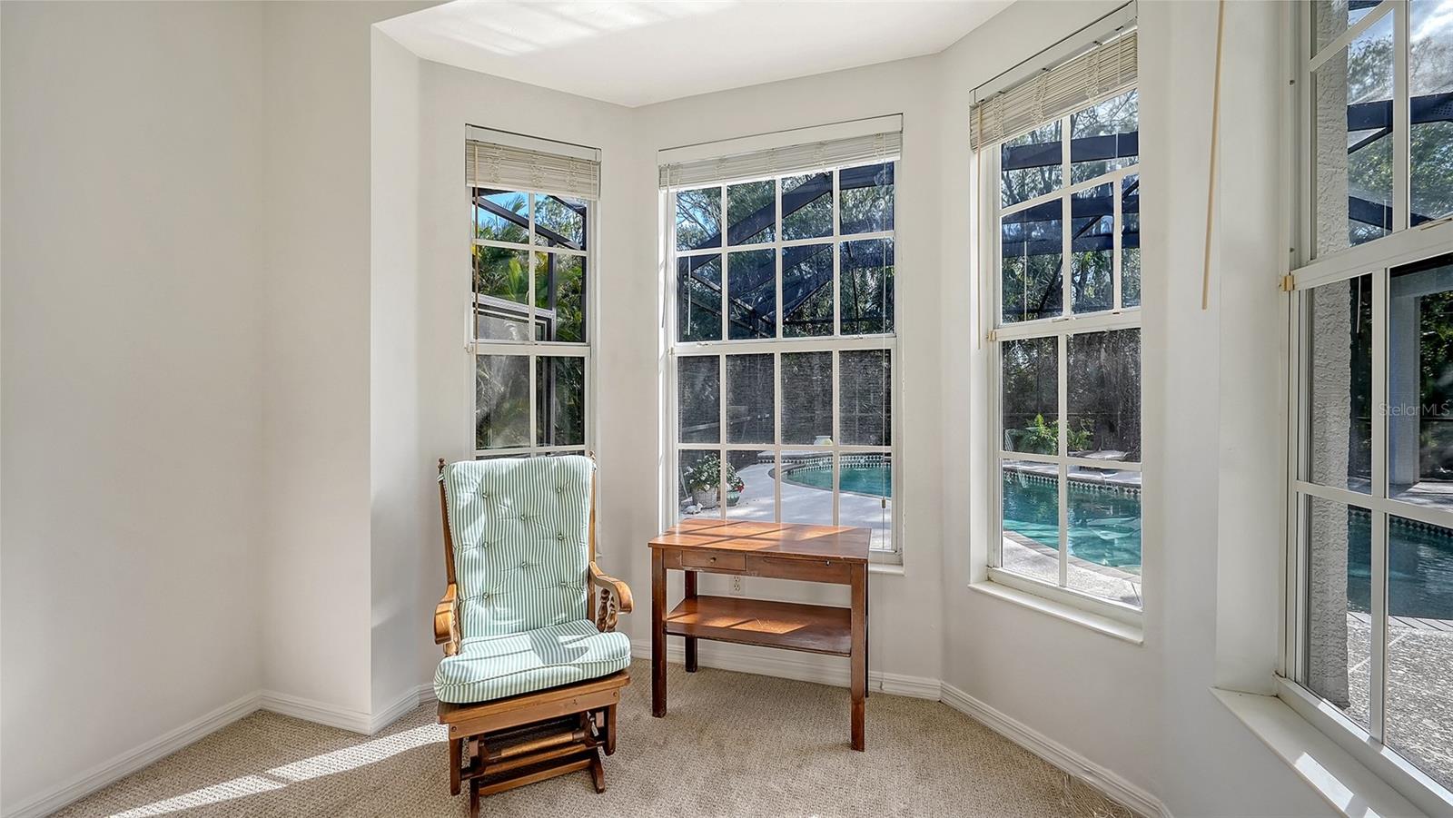 Image 20 of 38 For 9506 Royal Calcutta Place