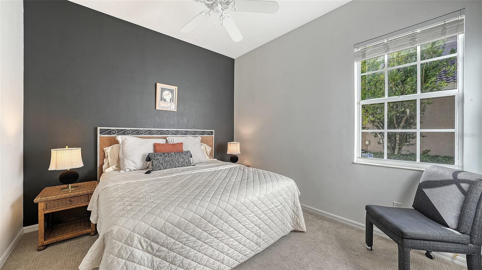 Image 25 of 38 For 9506 Royal Calcutta Place