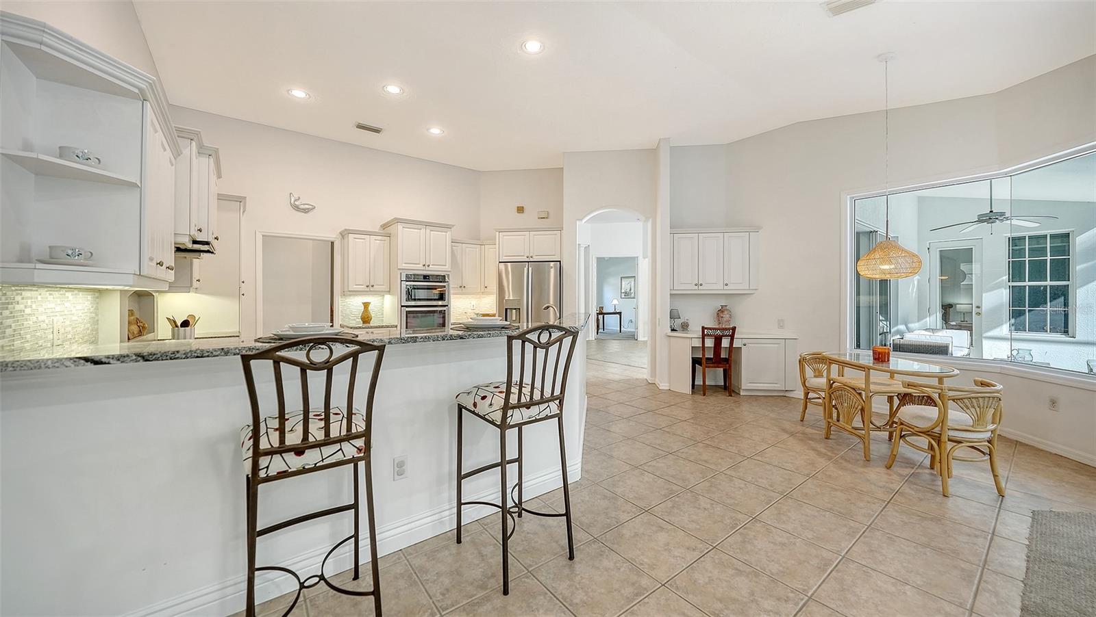 Image 9 of 38 For 9506 Royal Calcutta Place