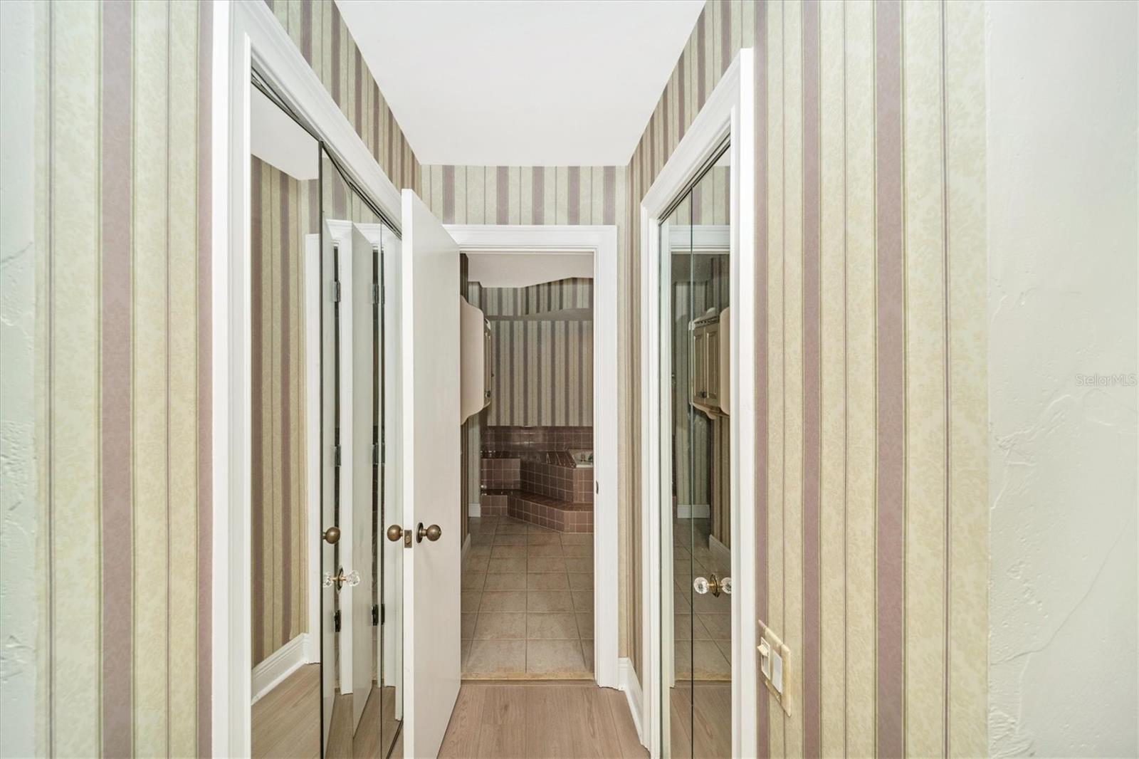 Image 32 of 55 For 7669 Fairway Woods Drive 704