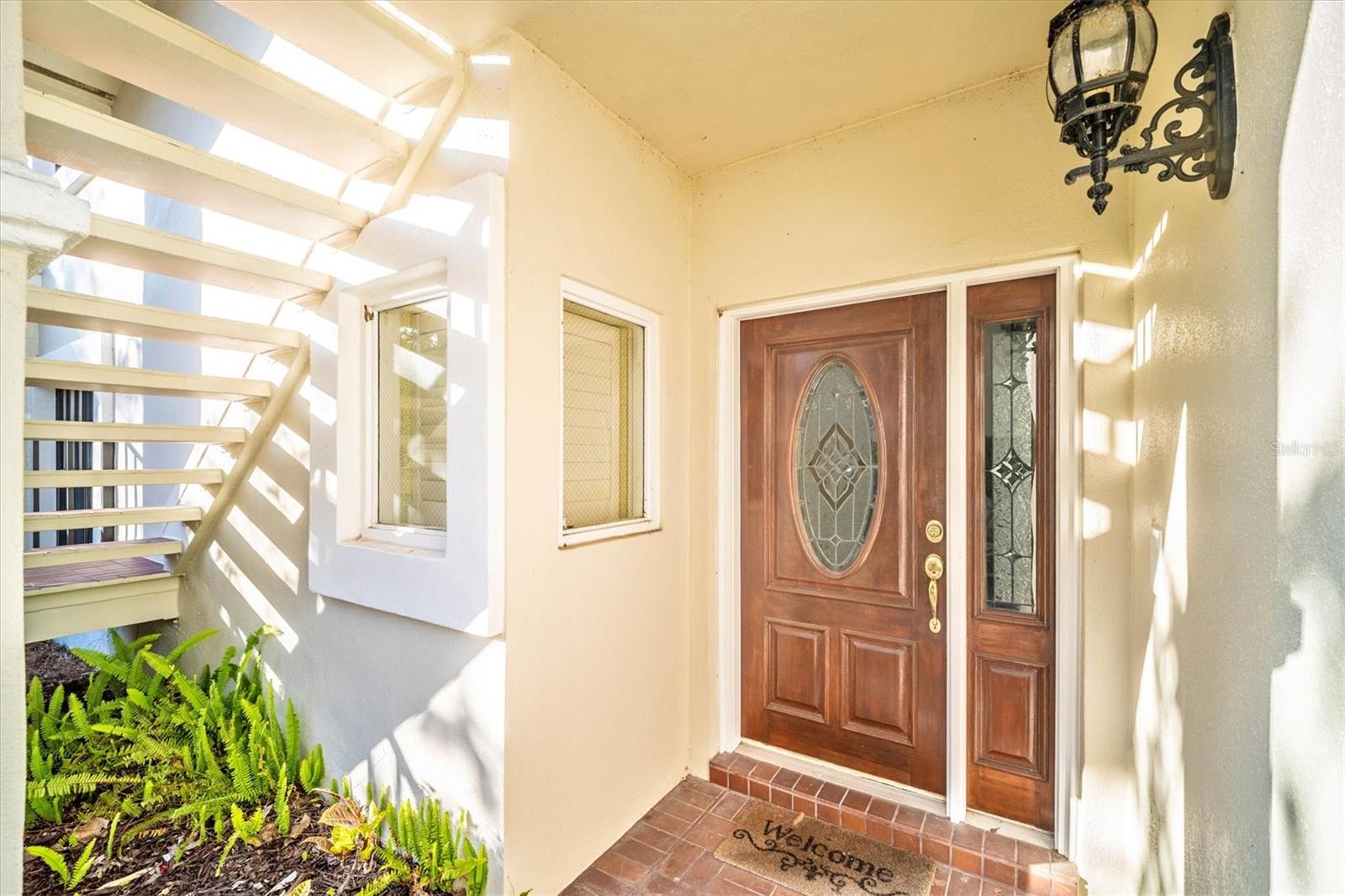 Image 5 of 55 For 7669 Fairway Woods Drive 704