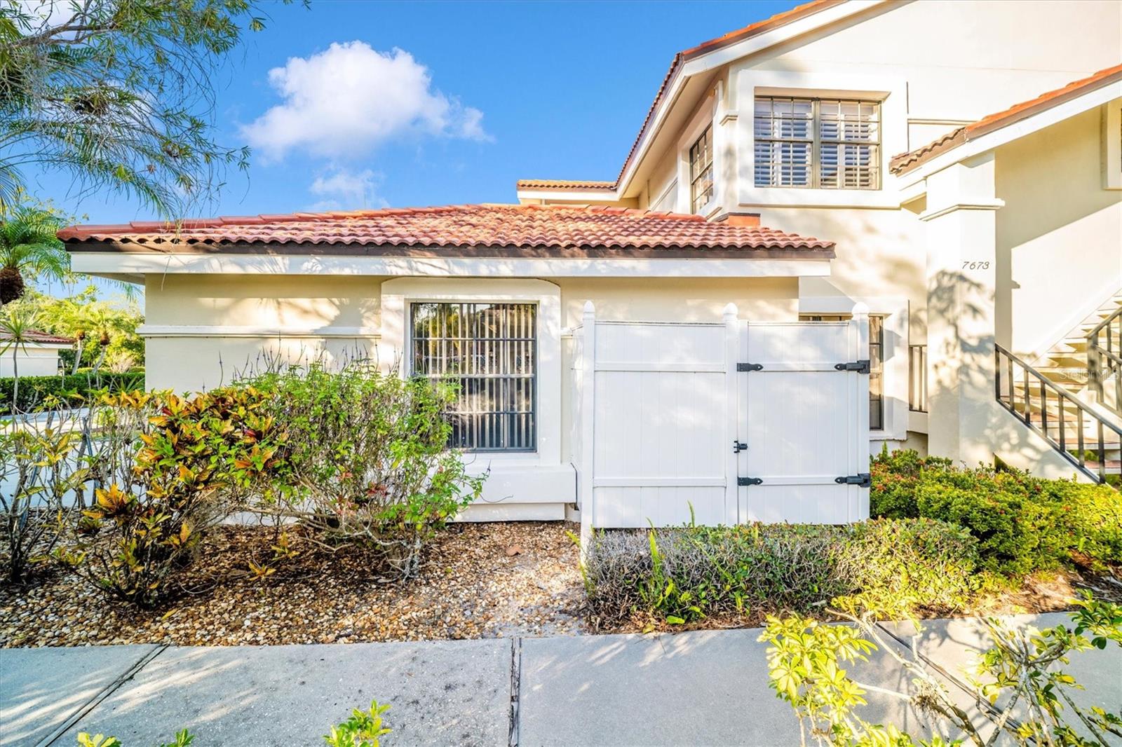 Image 50 of 55 For 7669 Fairway Woods Drive 704