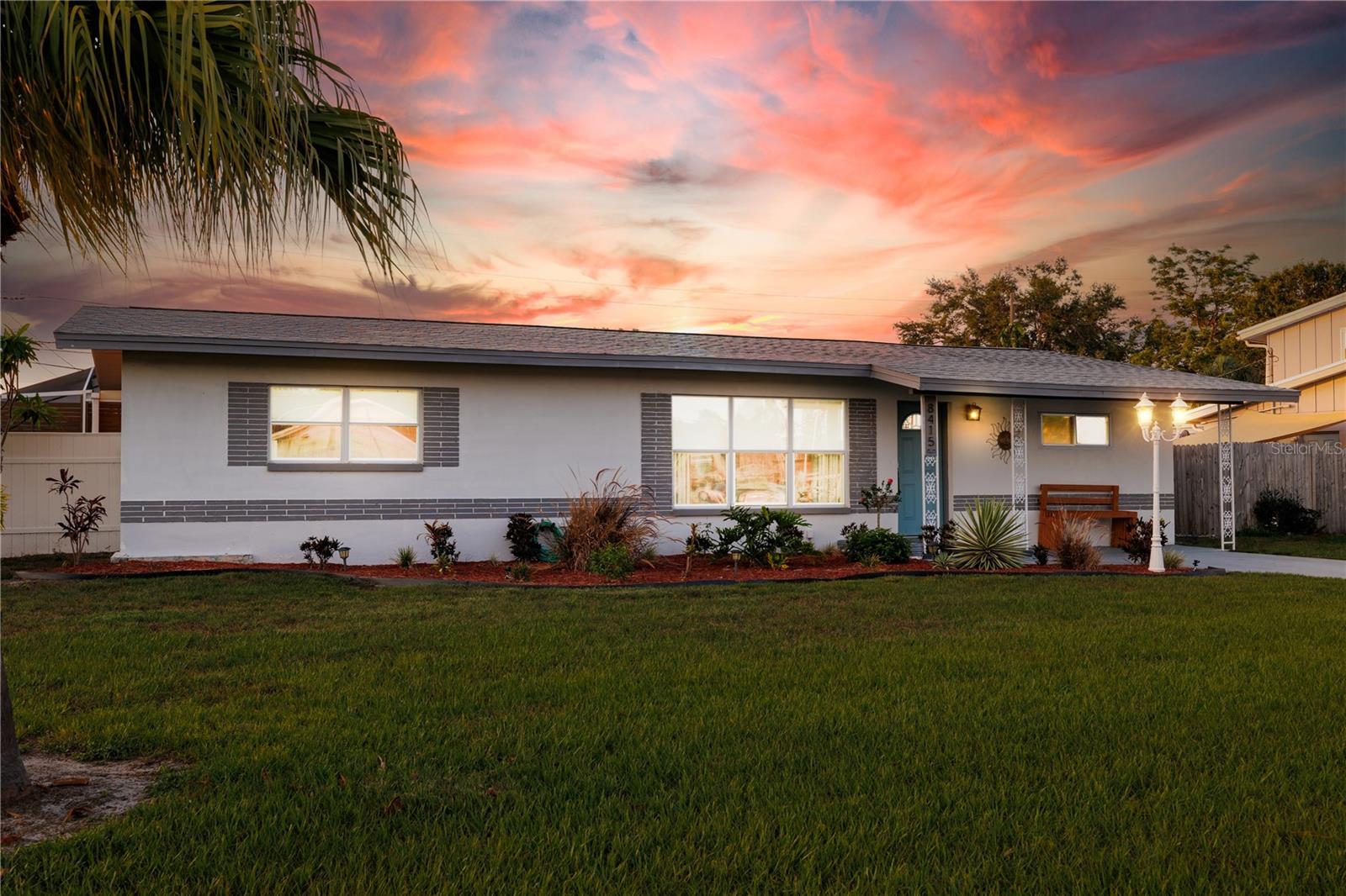 Details for 8415 Iris Avenue, SEMINOLE, FL 33777